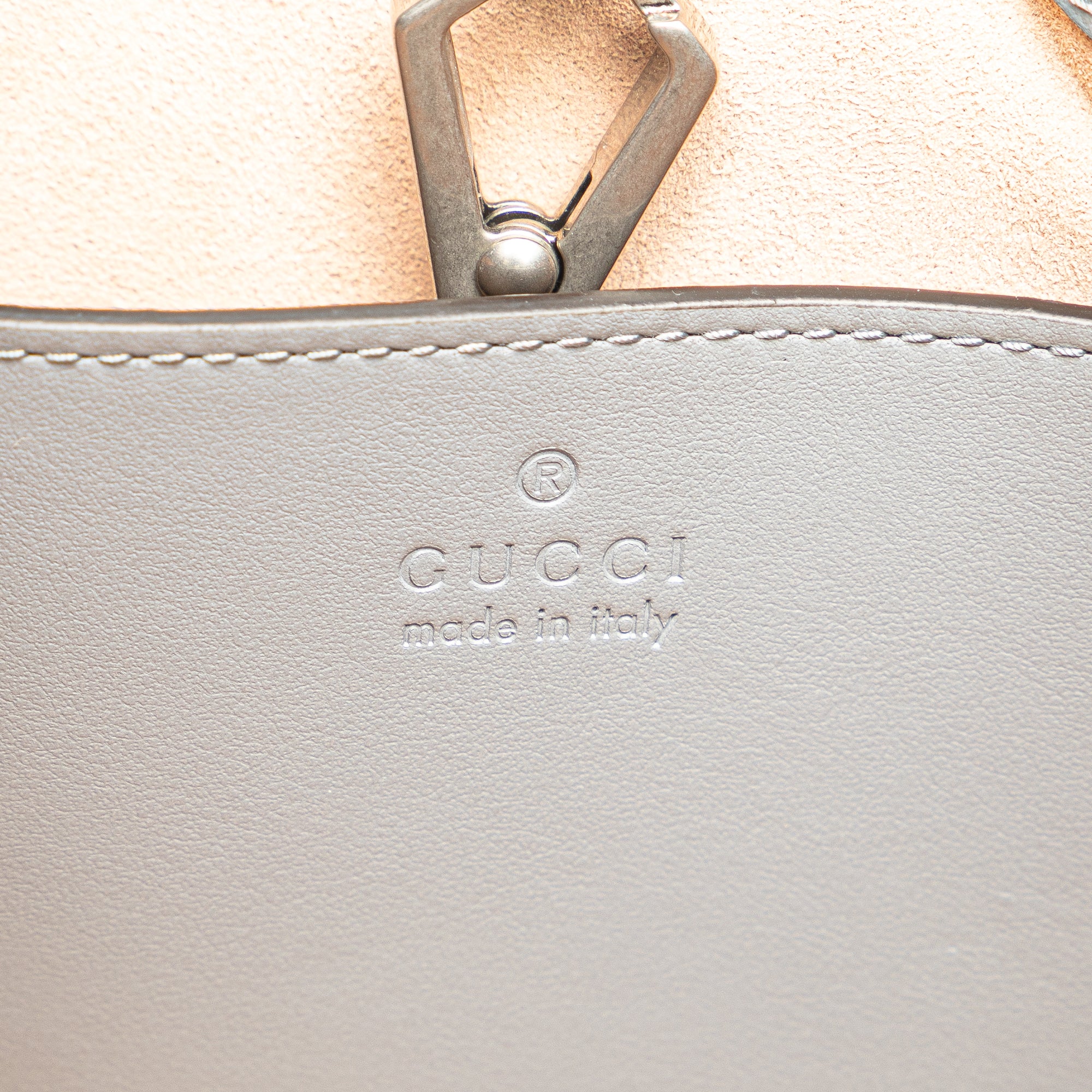Gucci Small GG Marmont Matelasse Leather Aria Chain Tote - image 5