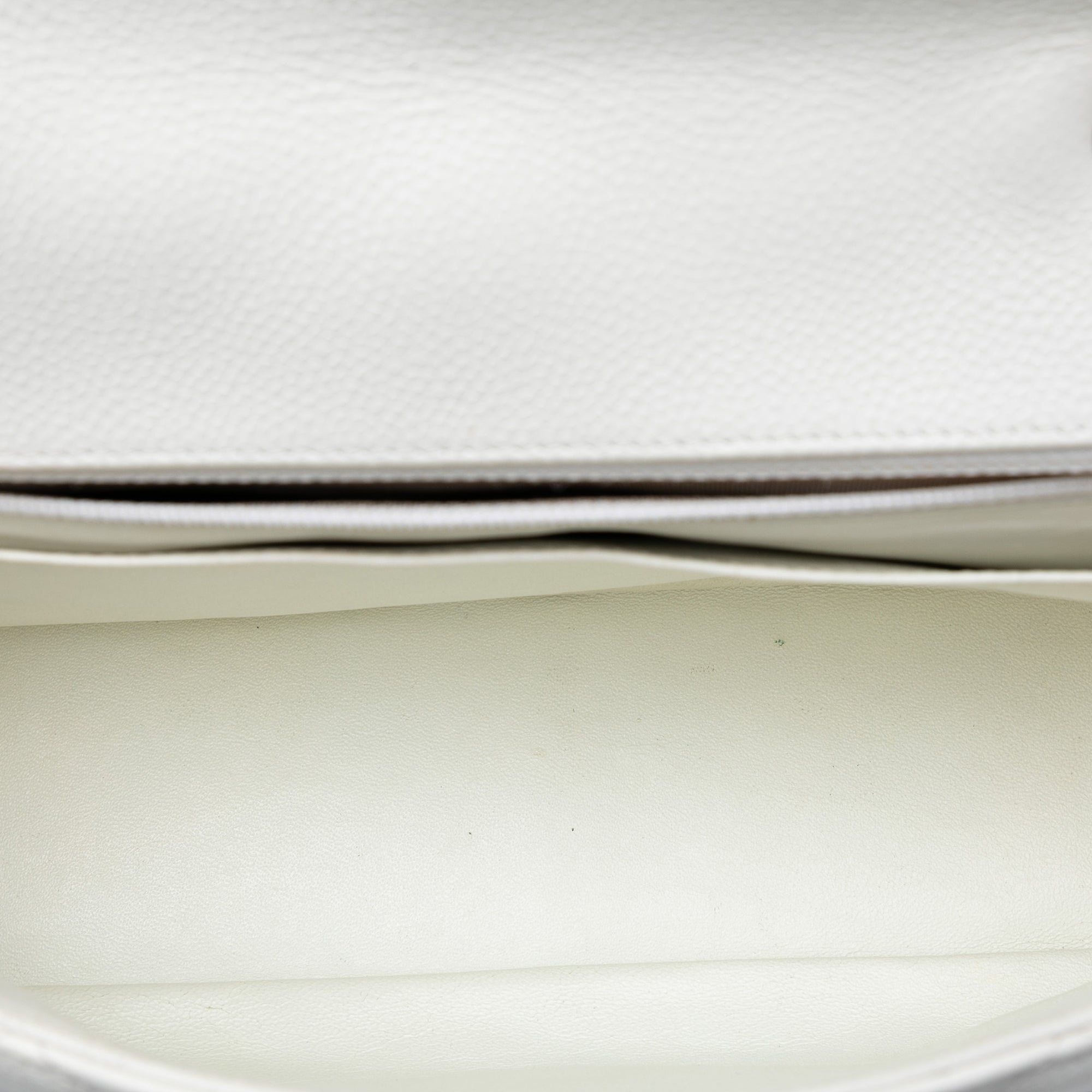 Chanel Jumbo Classic Caviar Single Flap - image 4