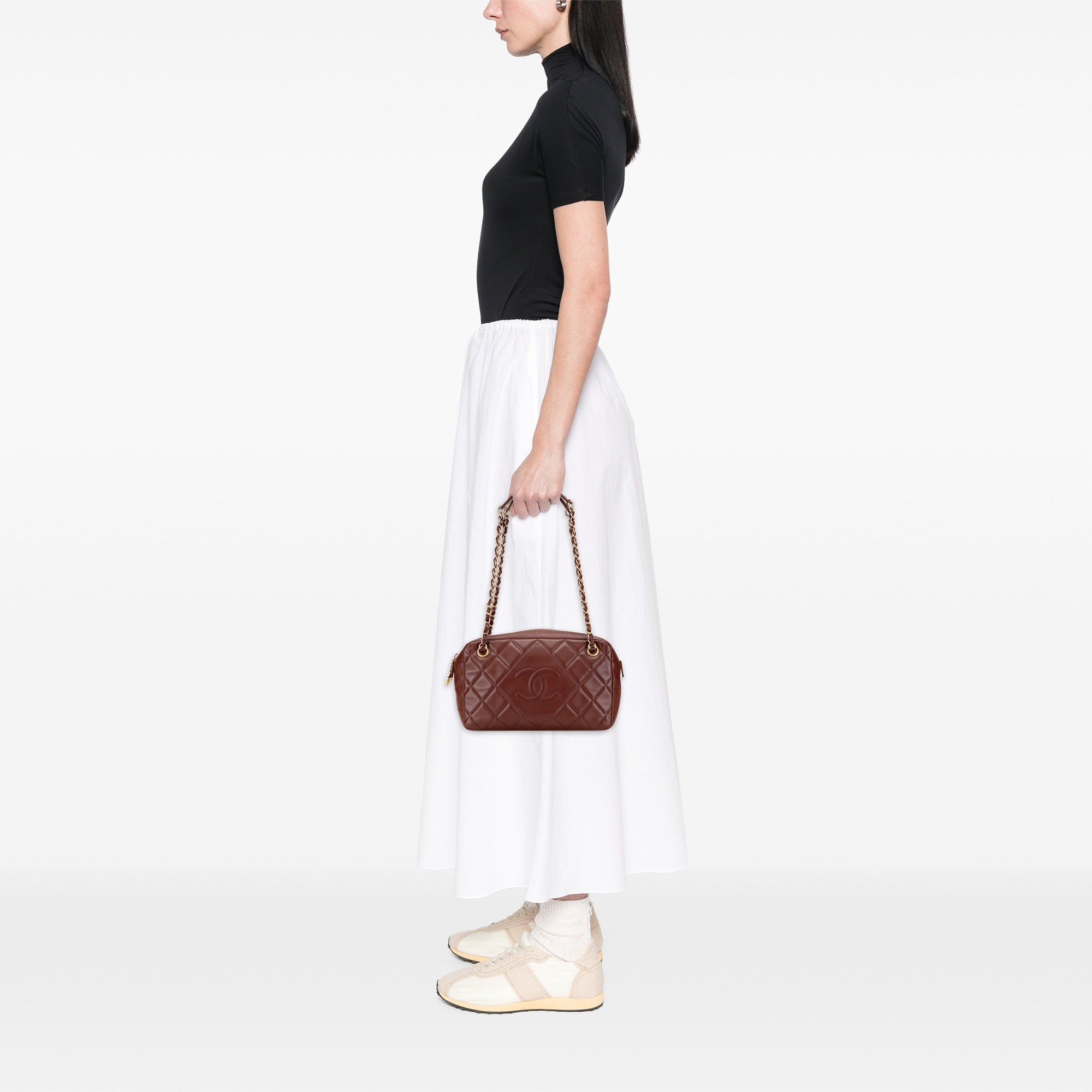 Chanel CC Quilted Lambskin Diamond Shoulder Bag - image 10