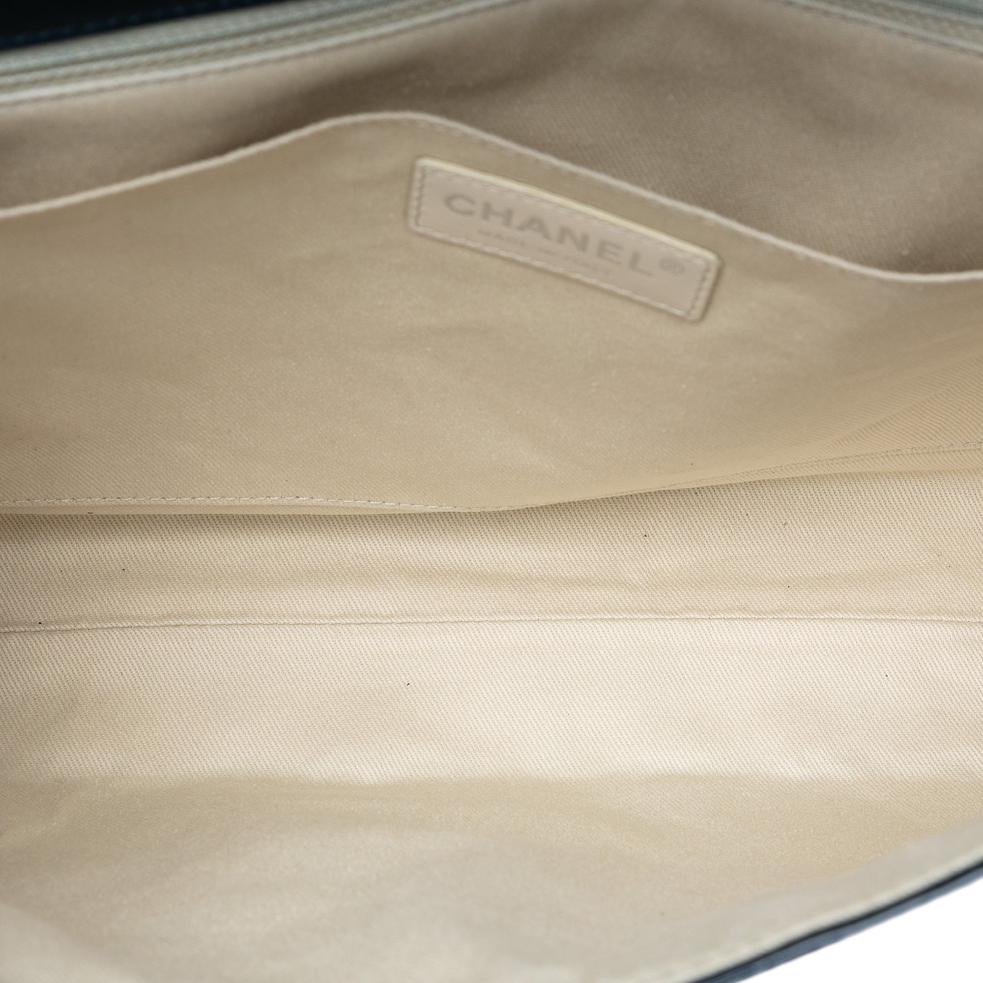 Chanel Quilted Patent In The Business Flap - image 4