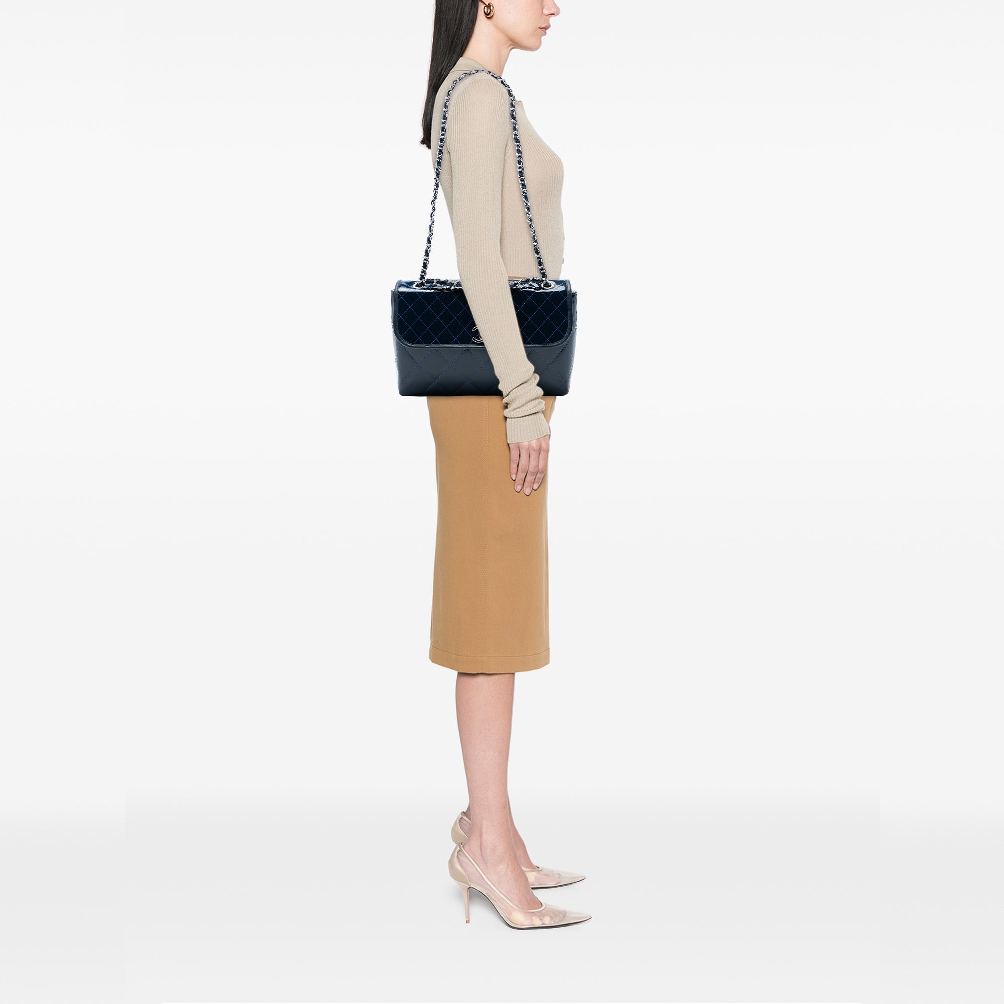 Chanel Quilted Patent In The Business Flap - image 7
