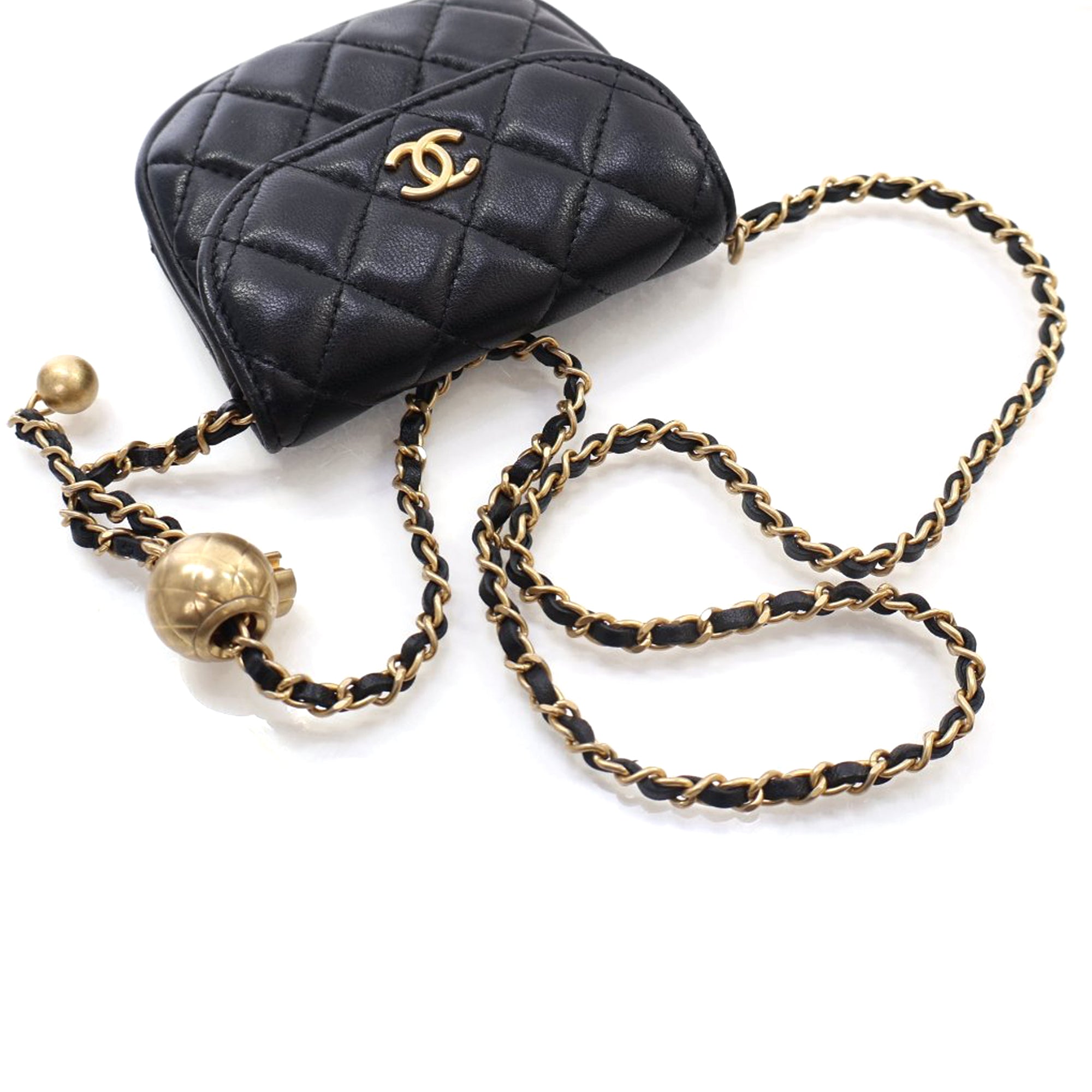 Chanel Quilted Lambskin Pearl Crush Waist Bag - image 14