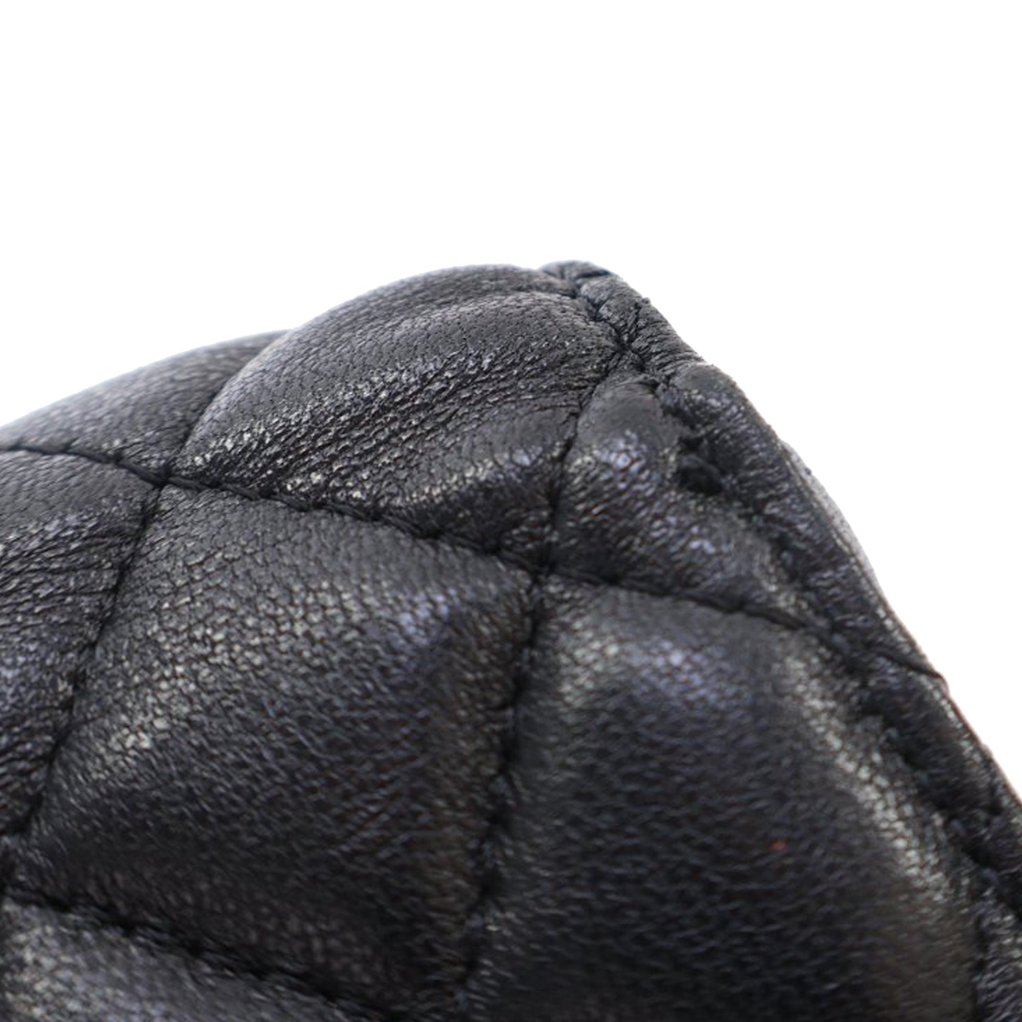Chanel Quilted Lambskin Pearl Crush Waist Bag - image 7