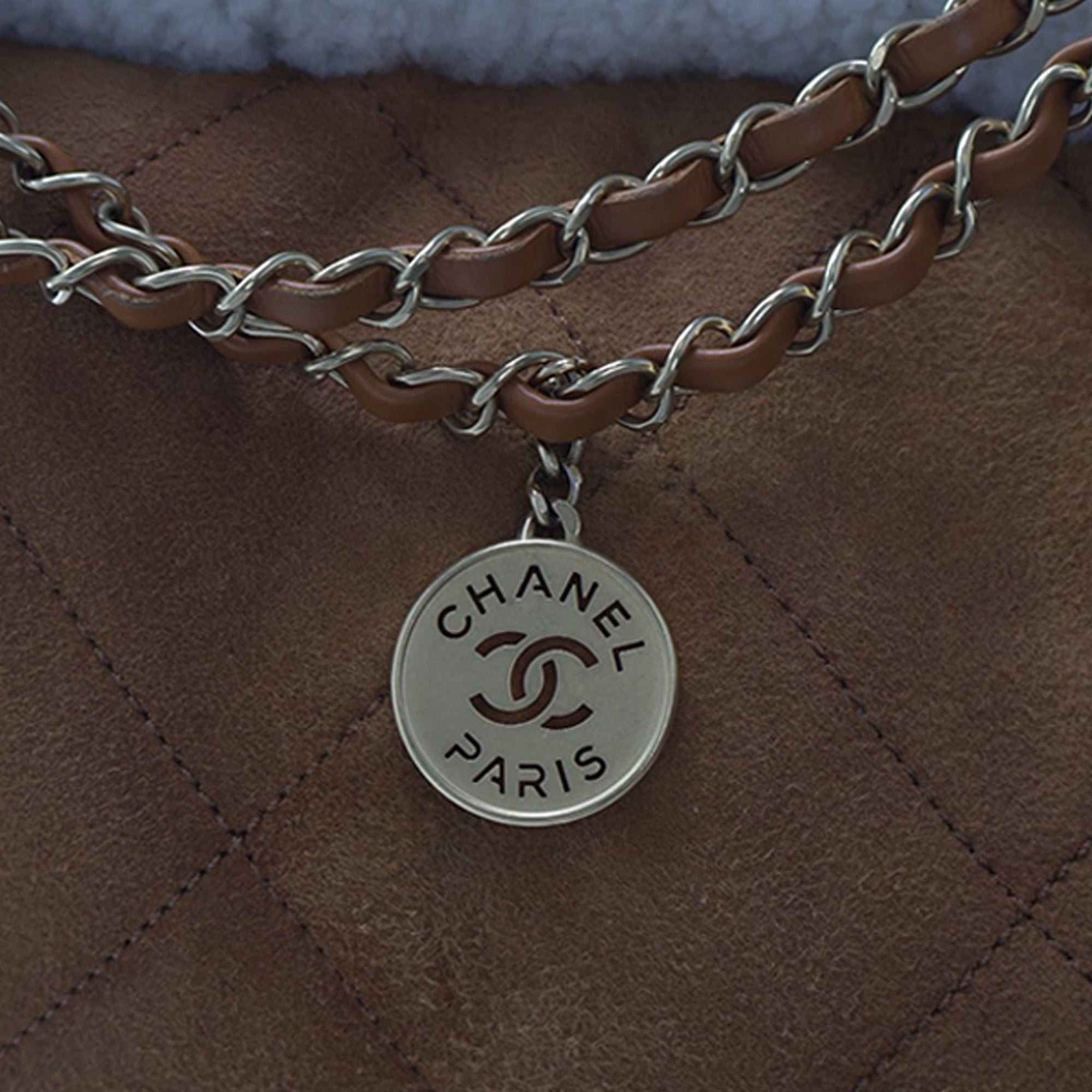 Chanel Large Quilted Suede 22 Hobo with Shearling Trim - image 6