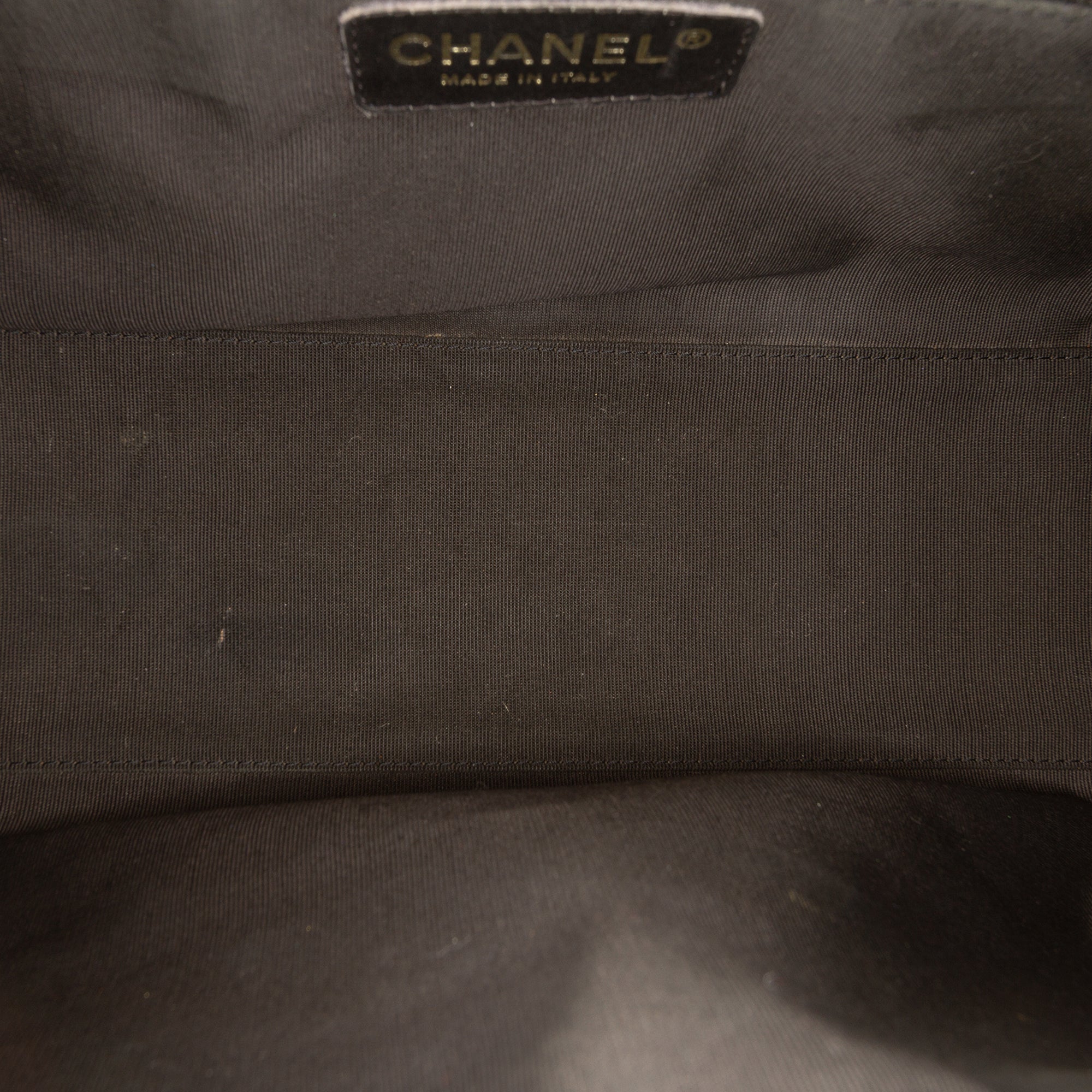 Chanel CC Quilted Caviar Bowling Bag - image 4