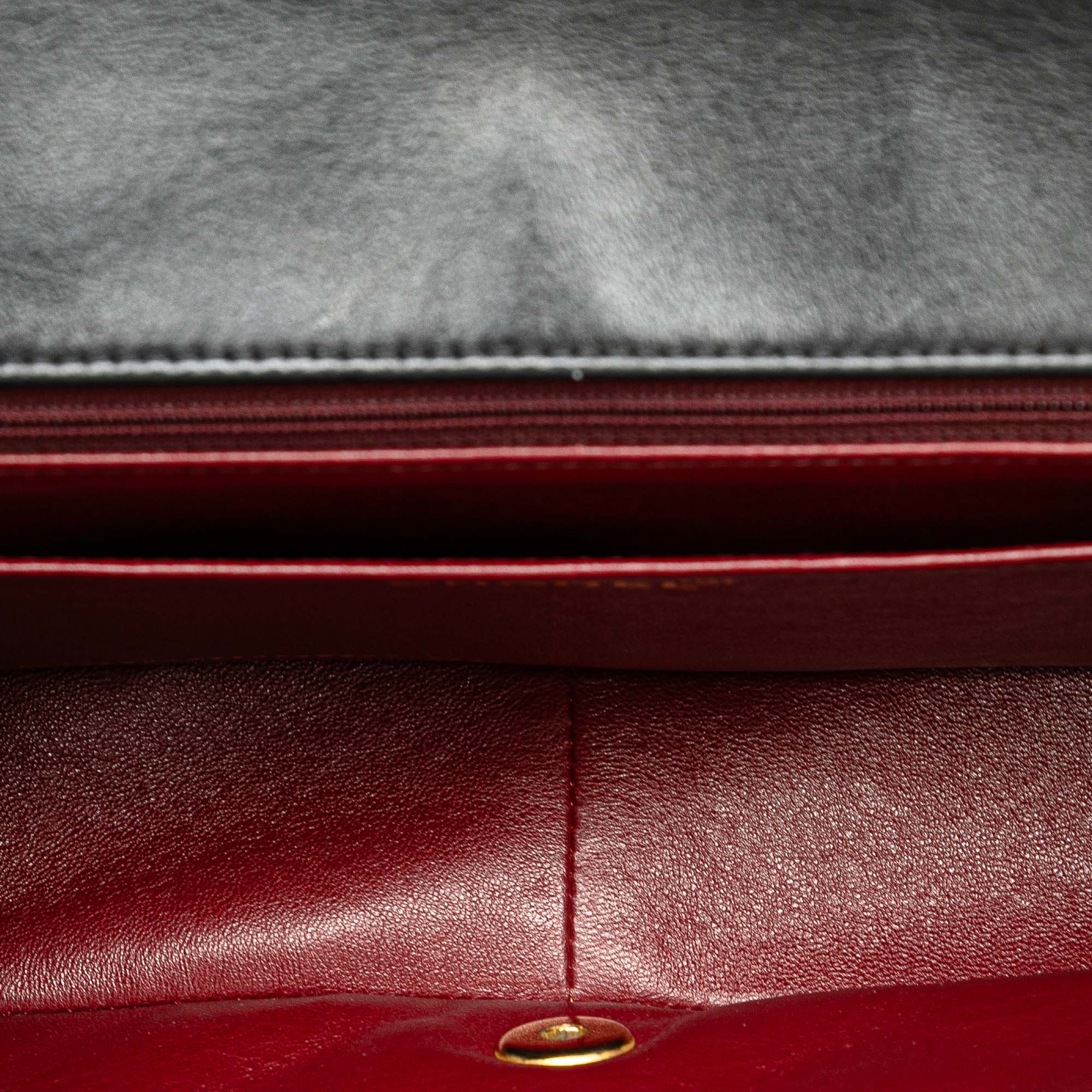 Chanel Medium Lambskin Diana Flap - image 4