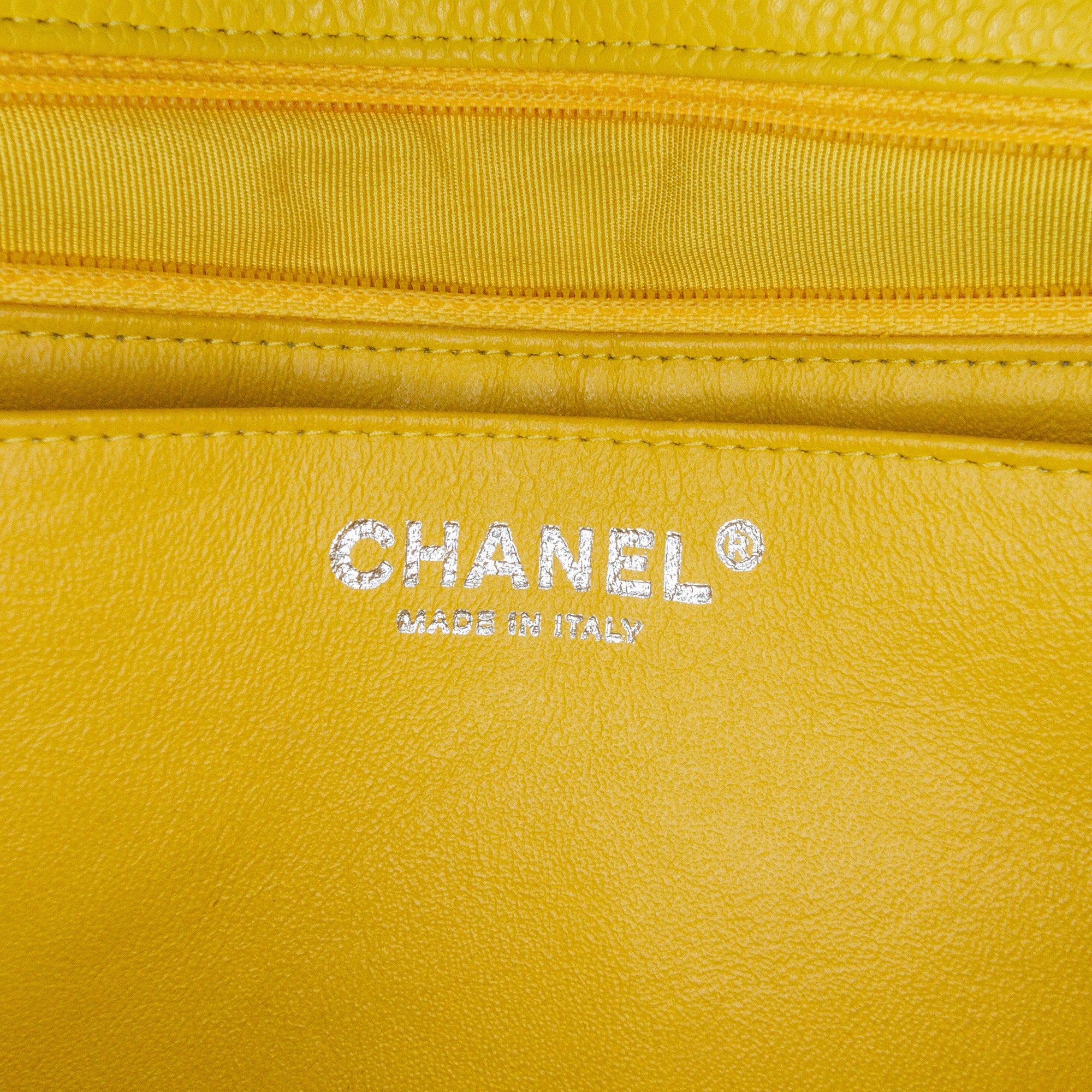 Chanel Jumbo Classic Caviar Single Flap - image 6