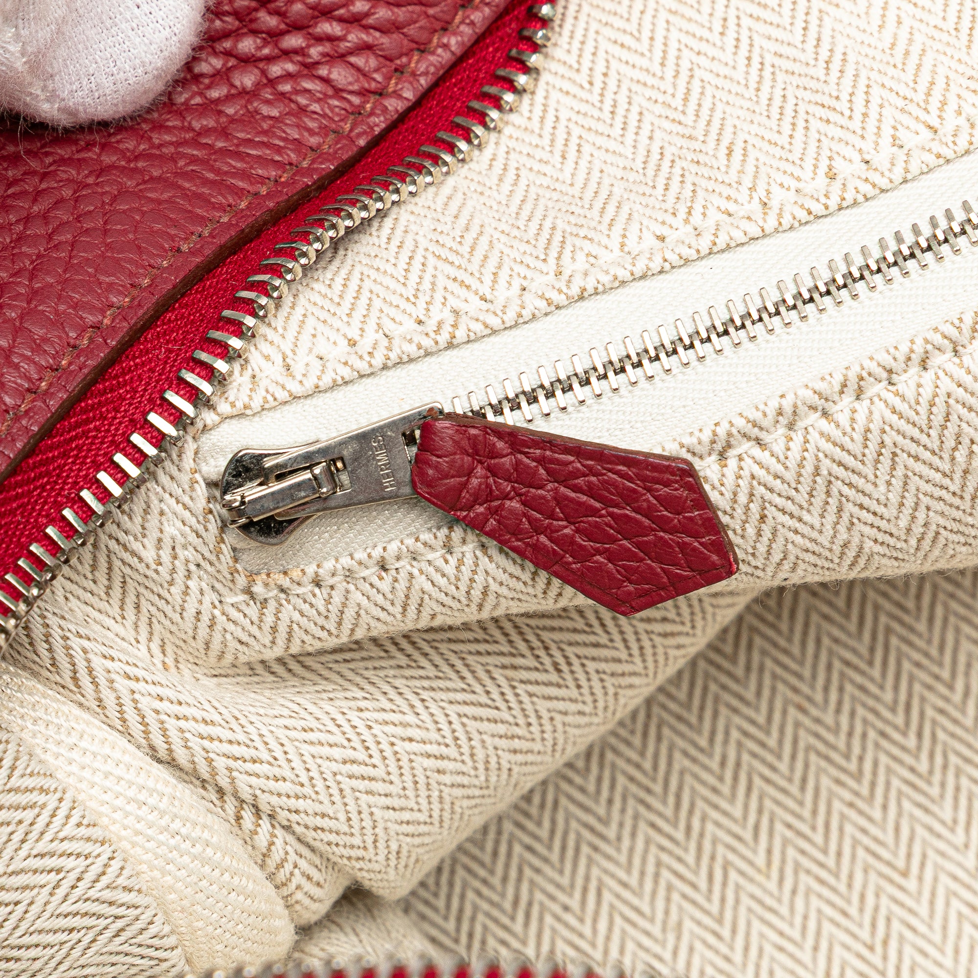 Hermès Clemence Victoria II 35 - image 7