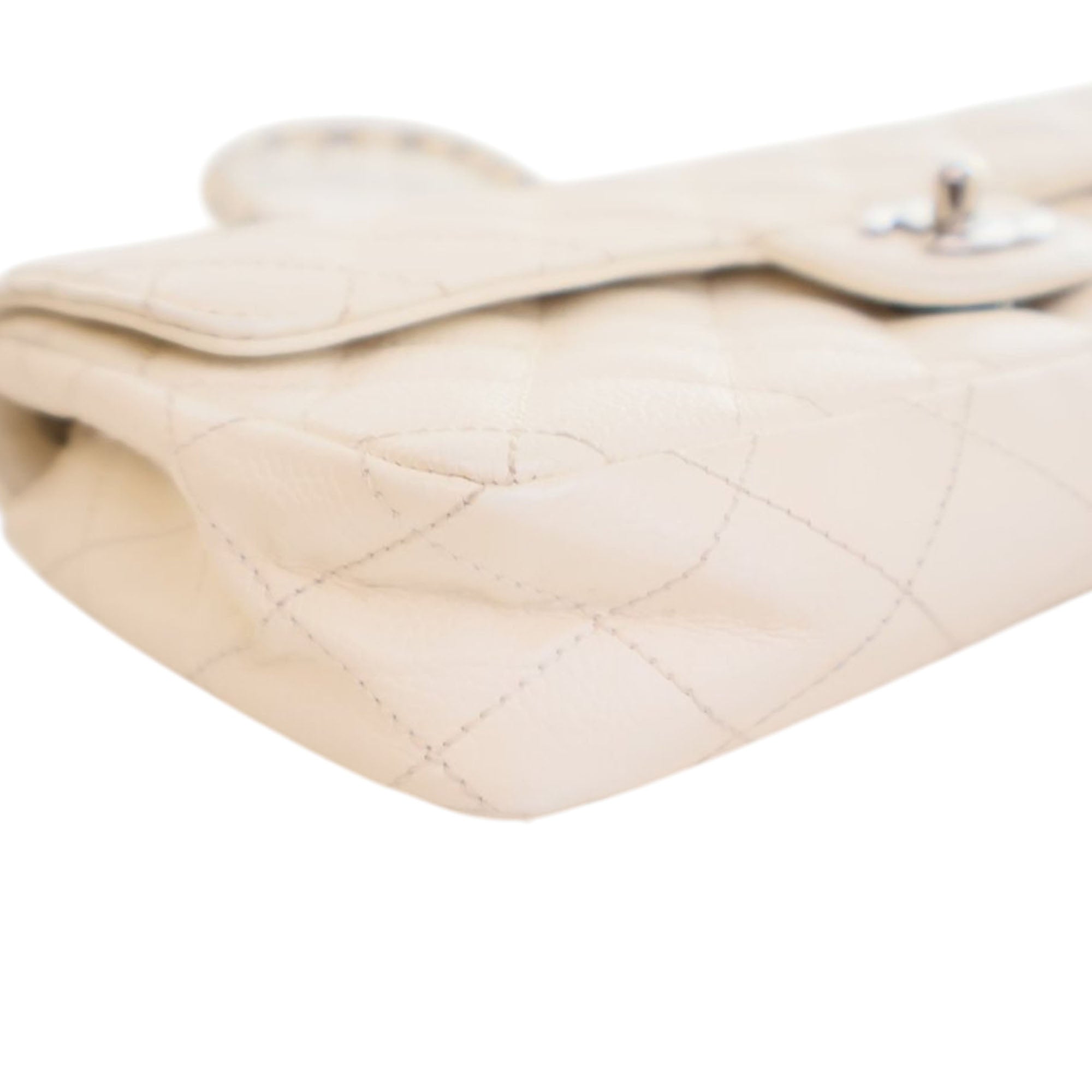 Chanel Classic Caviar East West Single Flap - image 9