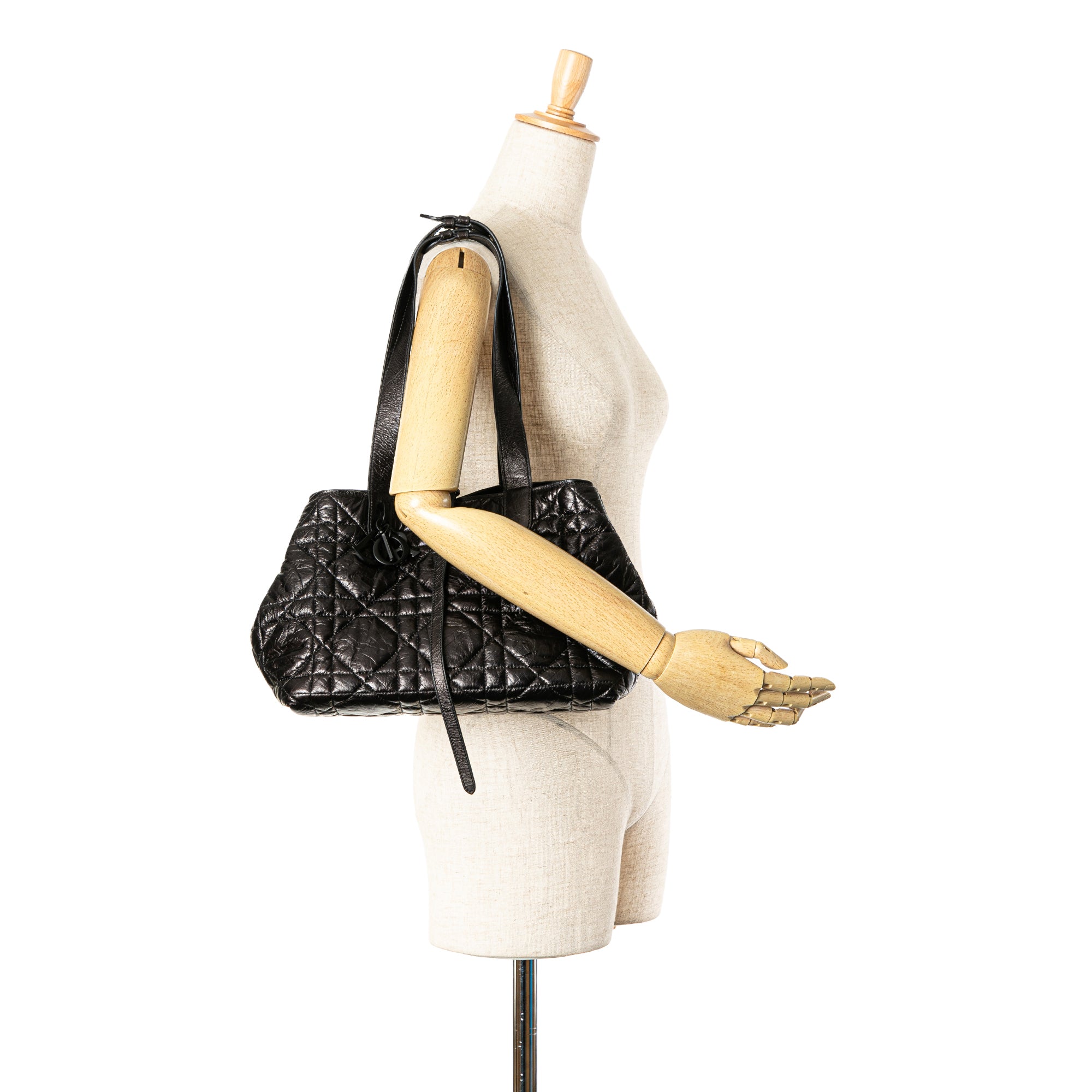 Dior Medium Macrocannage Calfskin Toujours Handbag - image 8