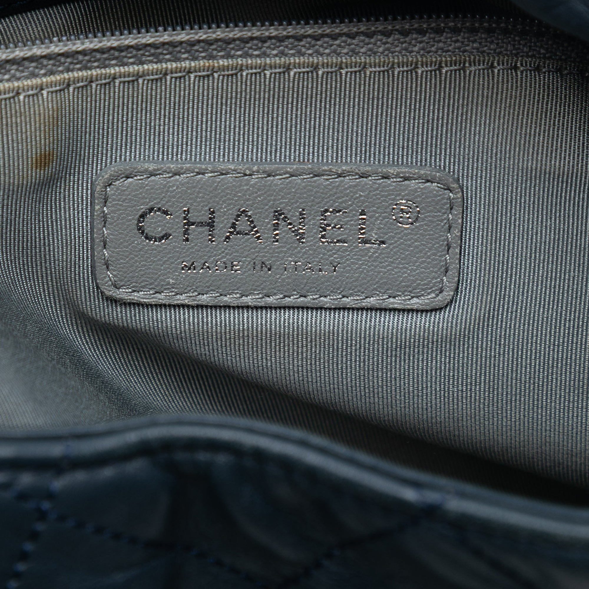 Chanel Quilted Calfskin Coco Pleats Hobo - image 5
