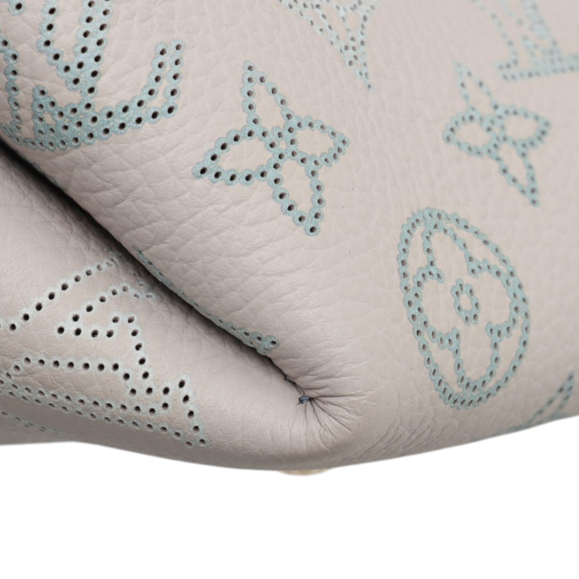 Louis Vuitton Monogram Mahina Flight Mode Bella - image 8