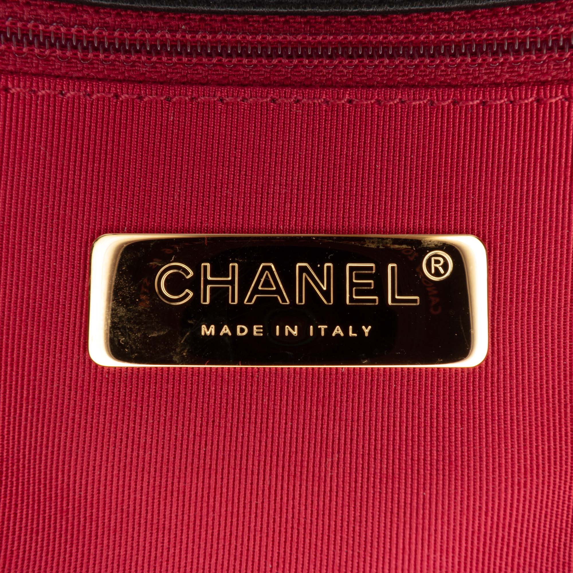 Chanel Maxi Lambskin 19 Flap - image 5