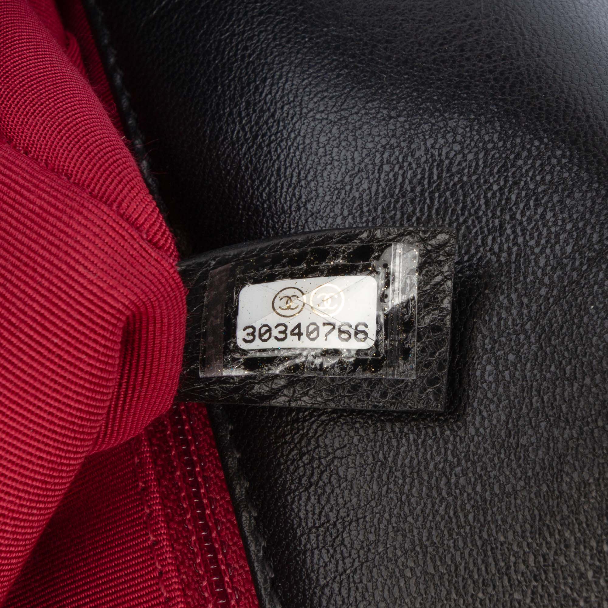 Chanel Maxi Lambskin 19 Flap - image 6