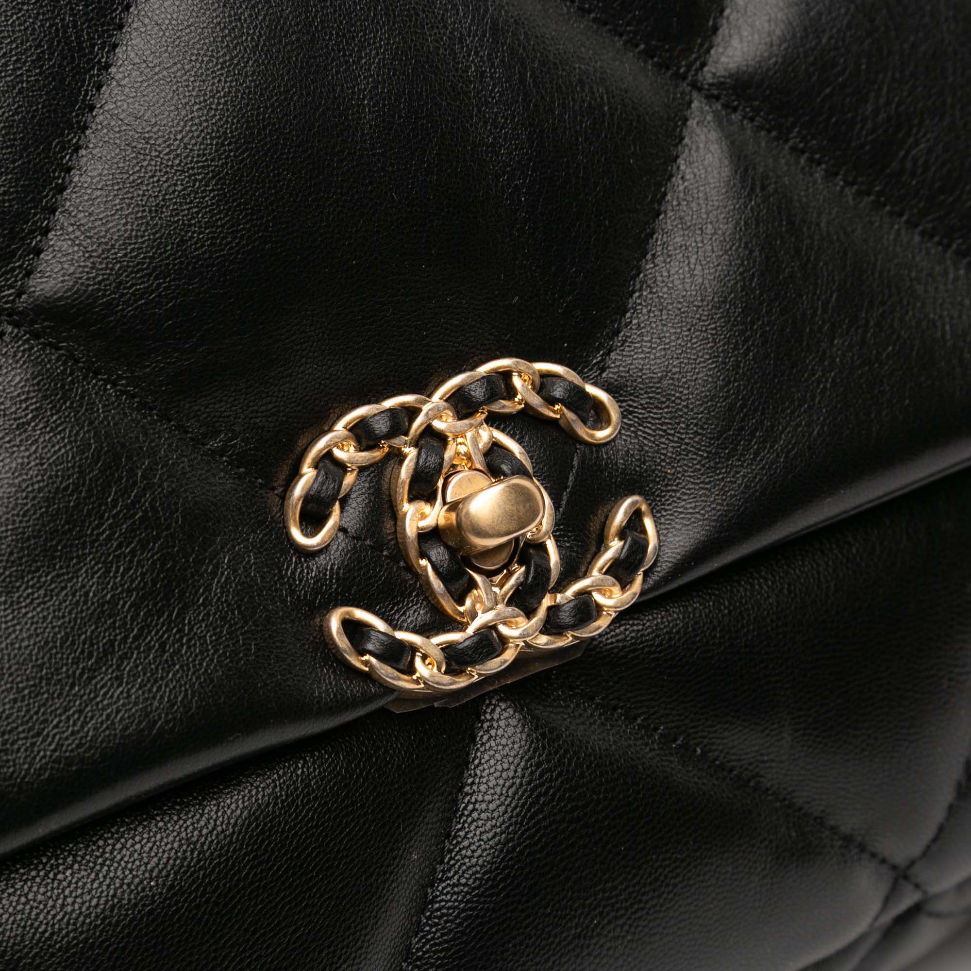 Chanel Maxi Lambskin 19 Flap - image 7