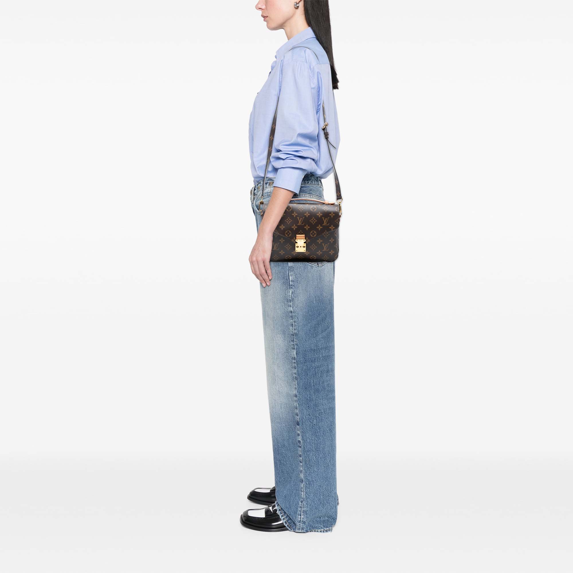 Louis Vuitton Monogram Pochette Metis - image 7