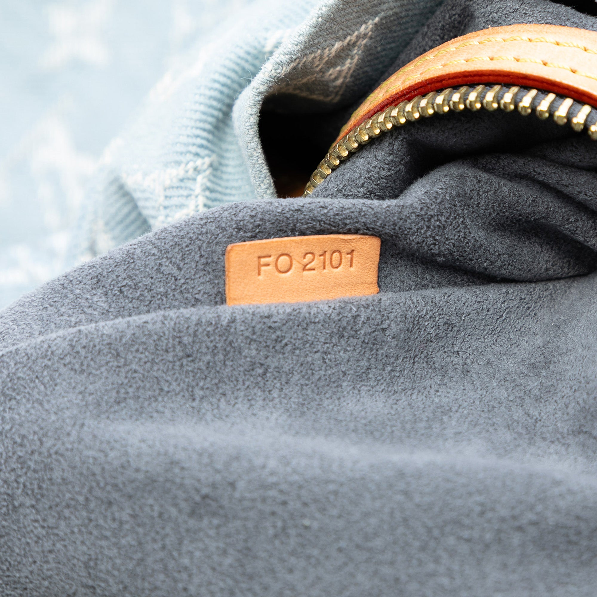Louis Vuitton Monogram Denim Daily GM - image 5