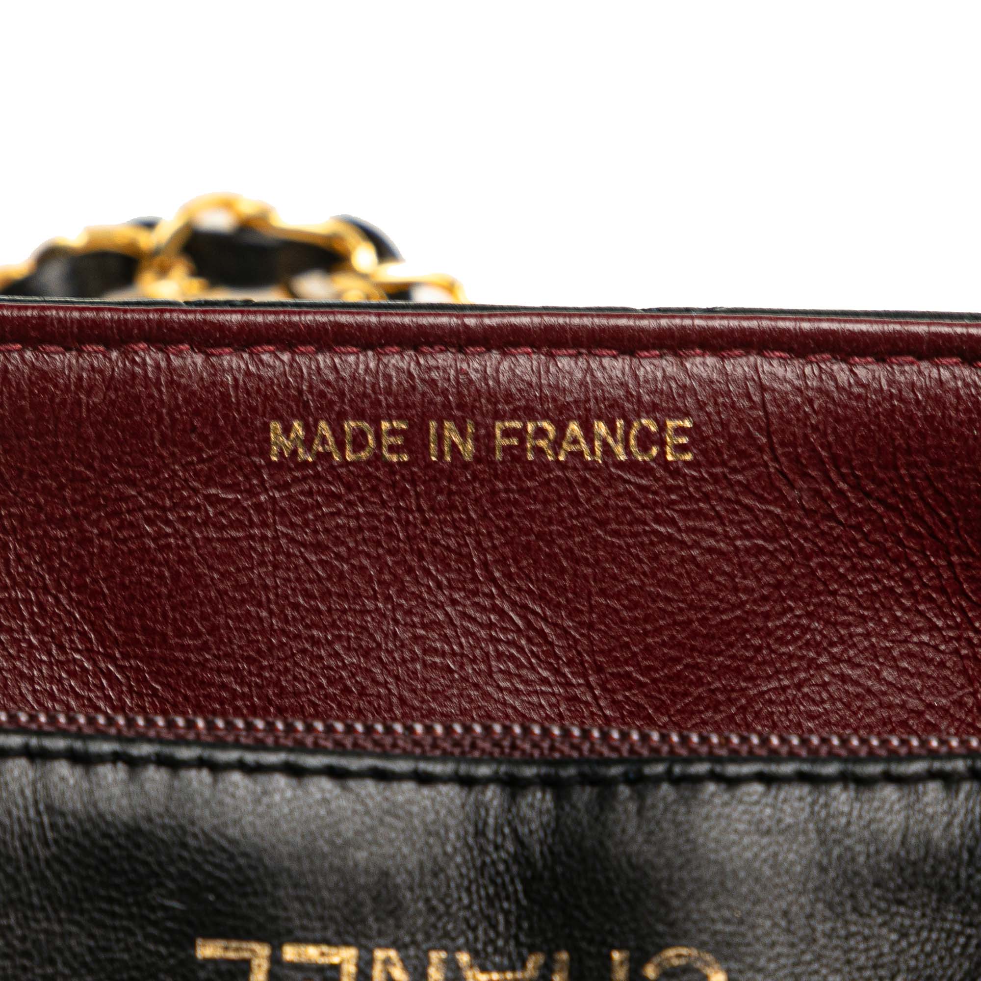 Chanel Mini Square Classic Lambskin Single Flap - image 6