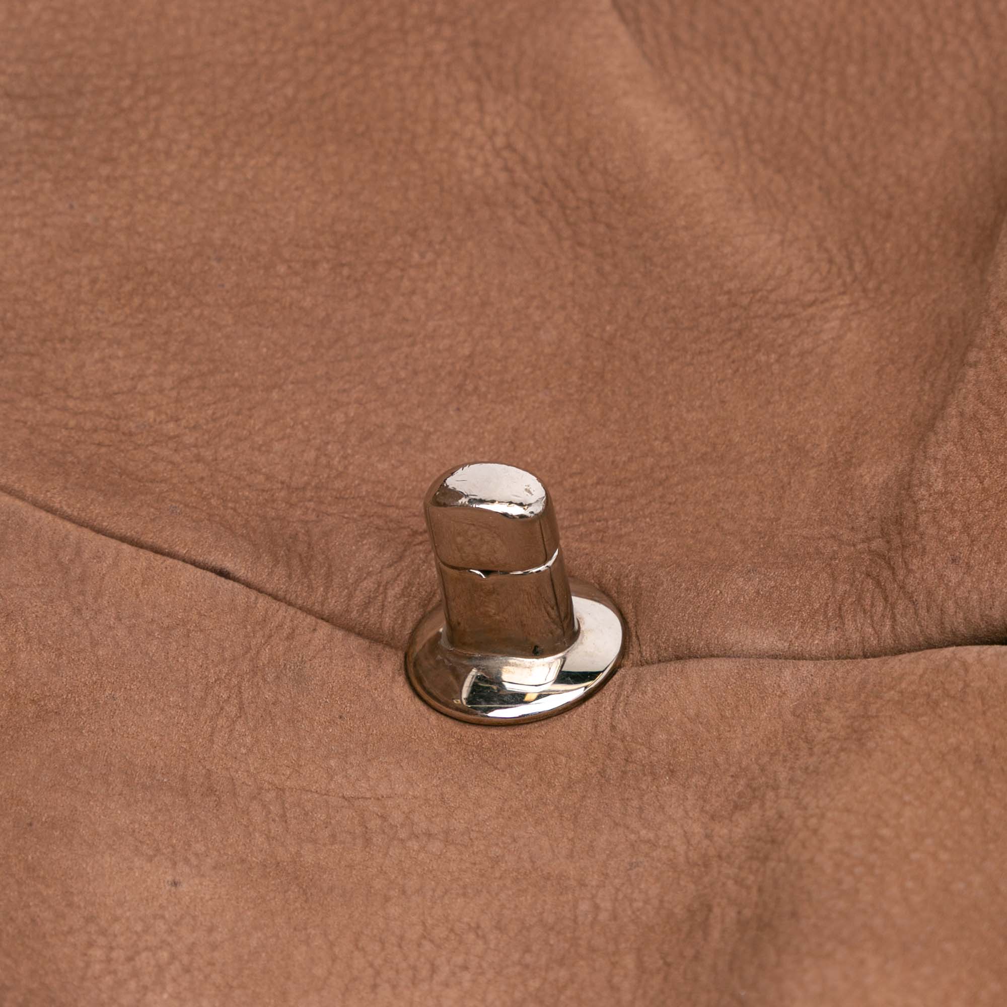 Chanel Large Quilted Nubuck Natural Beauty Split Pocket Flap - image 9