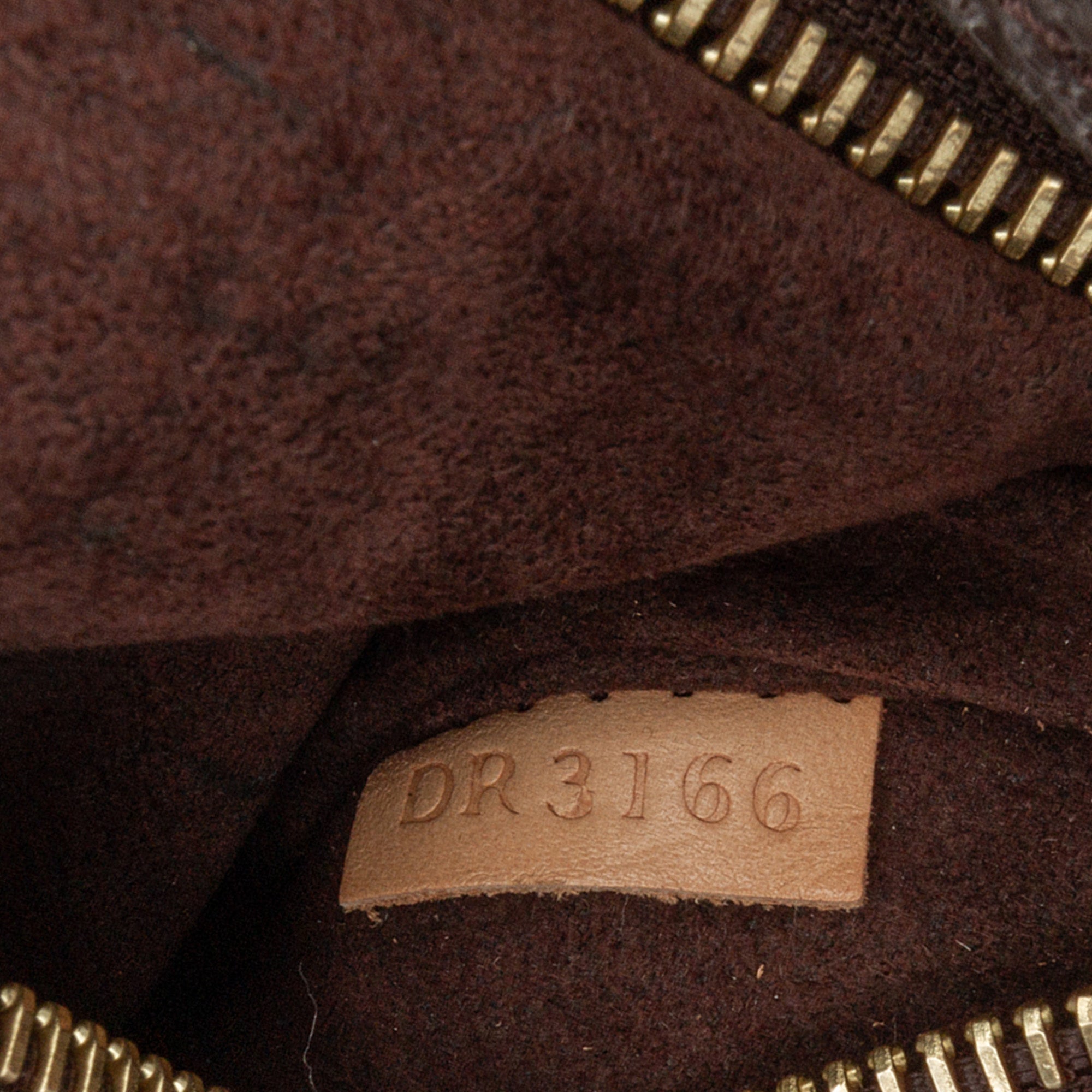 Louis Vuitton Monogram Pochette Metis - image 7