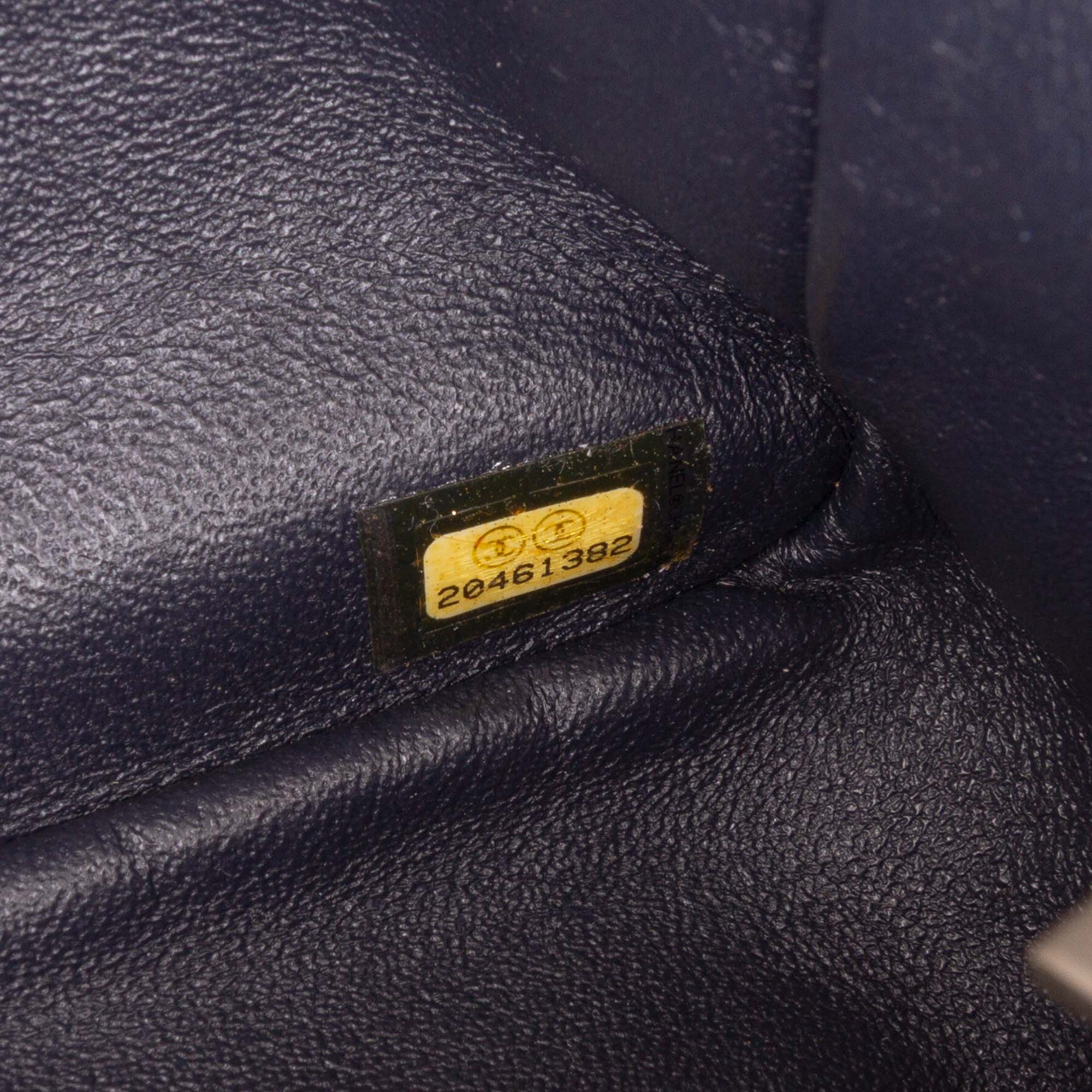 Chanel Mini Square Classic Lambskin Single Flap - image 6