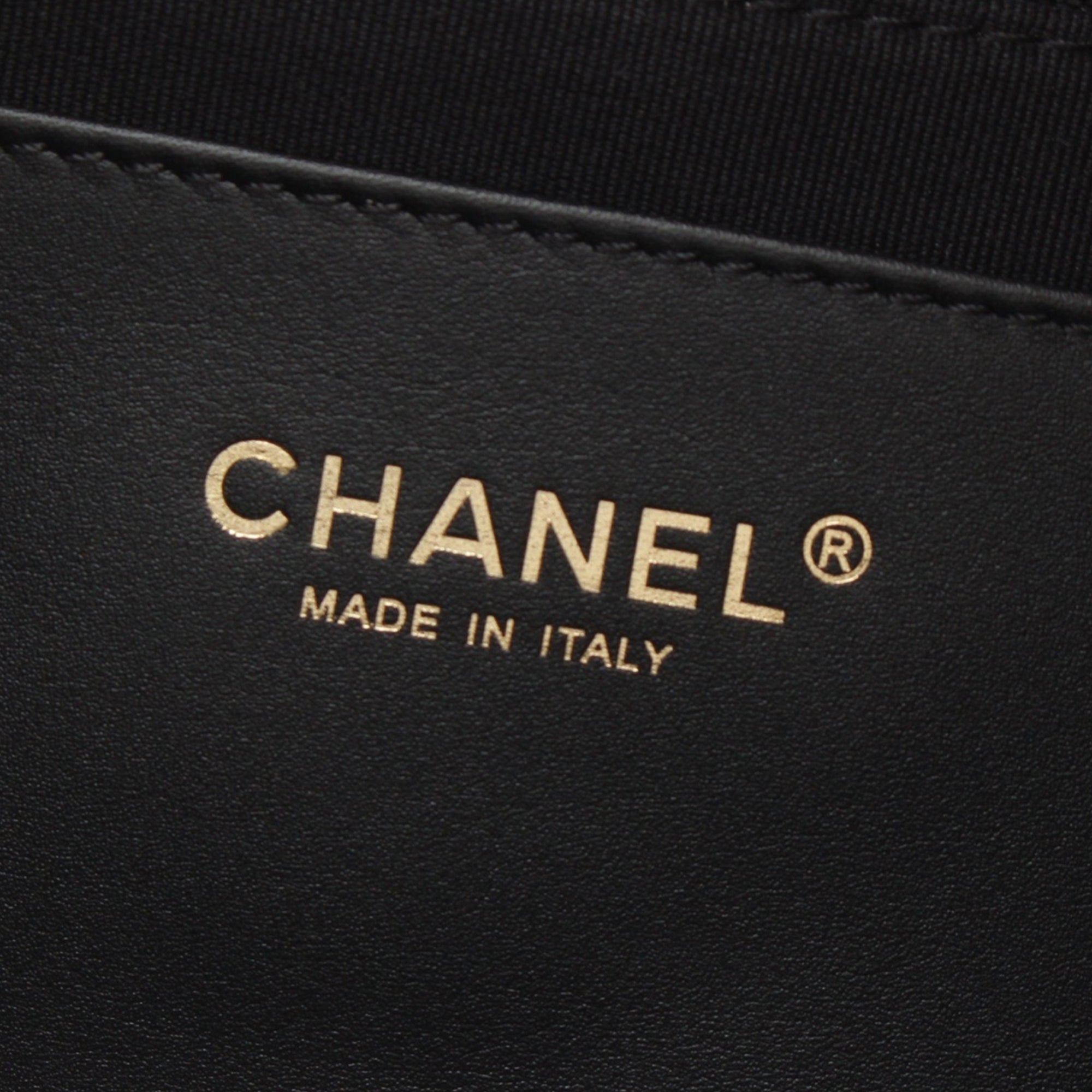 Chanel CC Quilted Lambskin Shoulder Bag - image 8