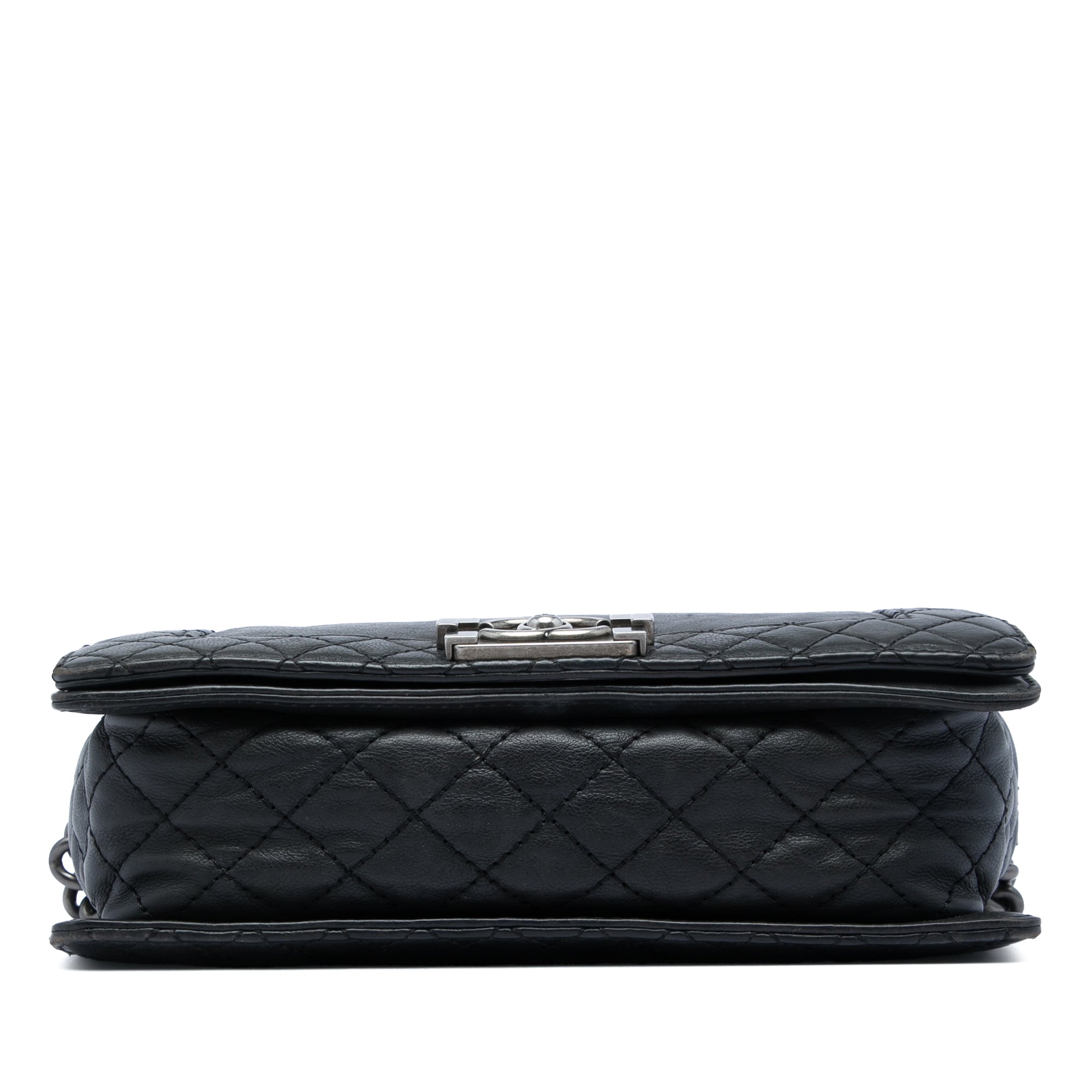 Chanel Old Medium Lambskin Boy Reverso Flap - image 3
