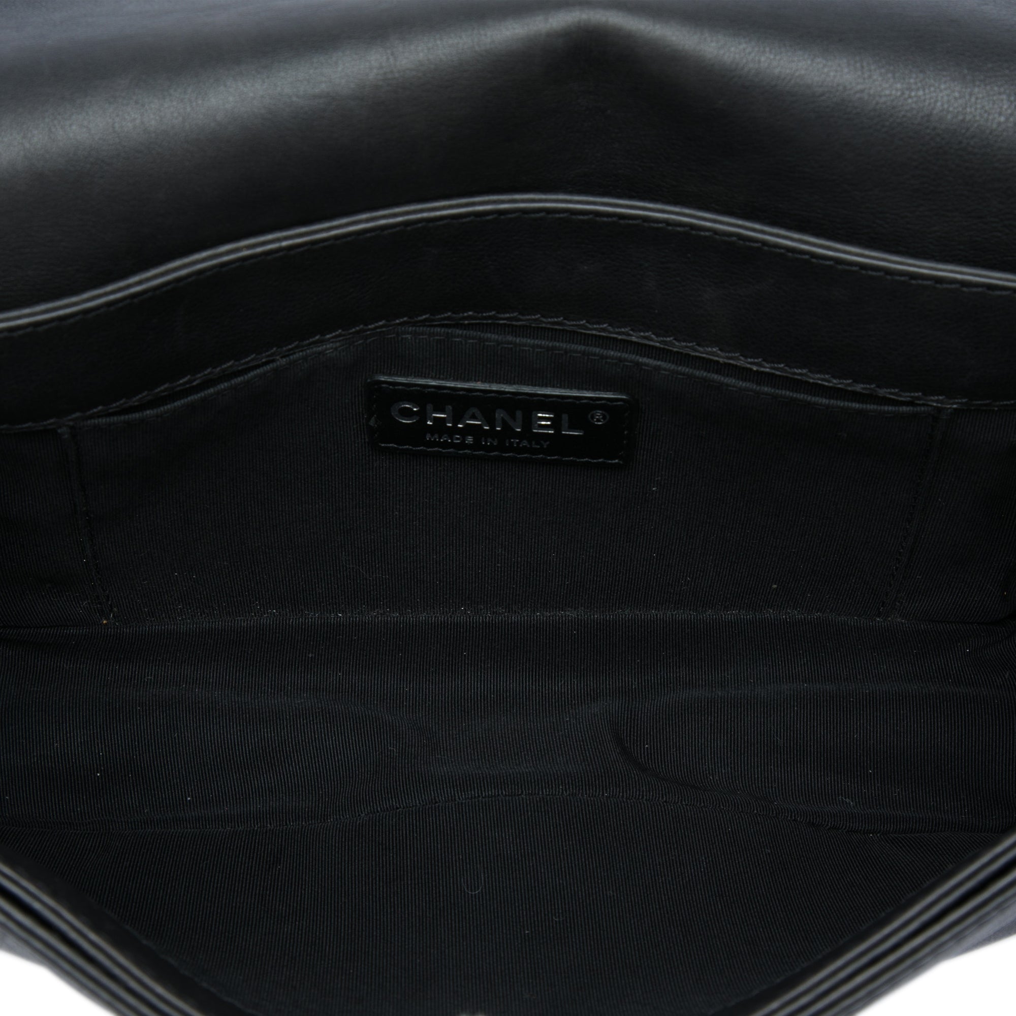 Chanel Old Medium Lambskin Boy Reverso Flap - image 4