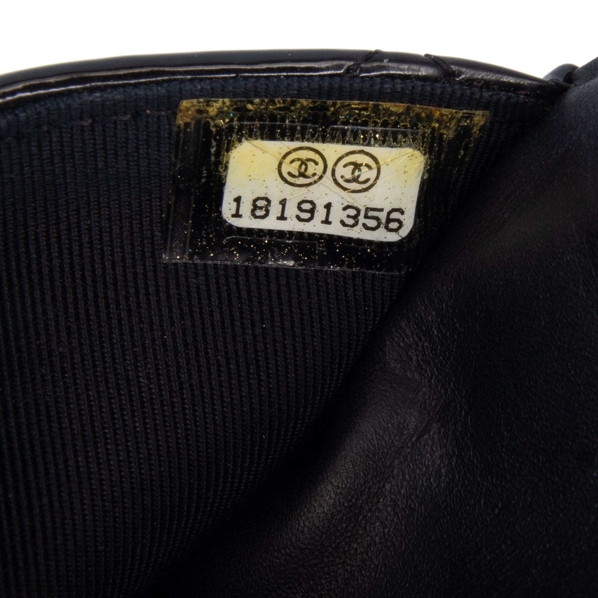 Chanel CC Quilted Patent Wallet On Chain - image 6