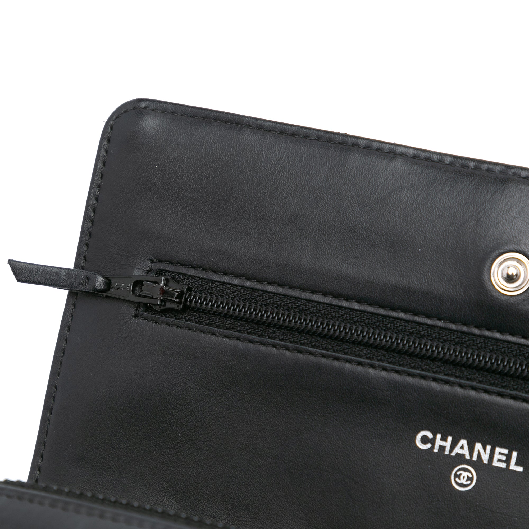 Chanel CC Quilted Patent Wallet On Chain - image 8