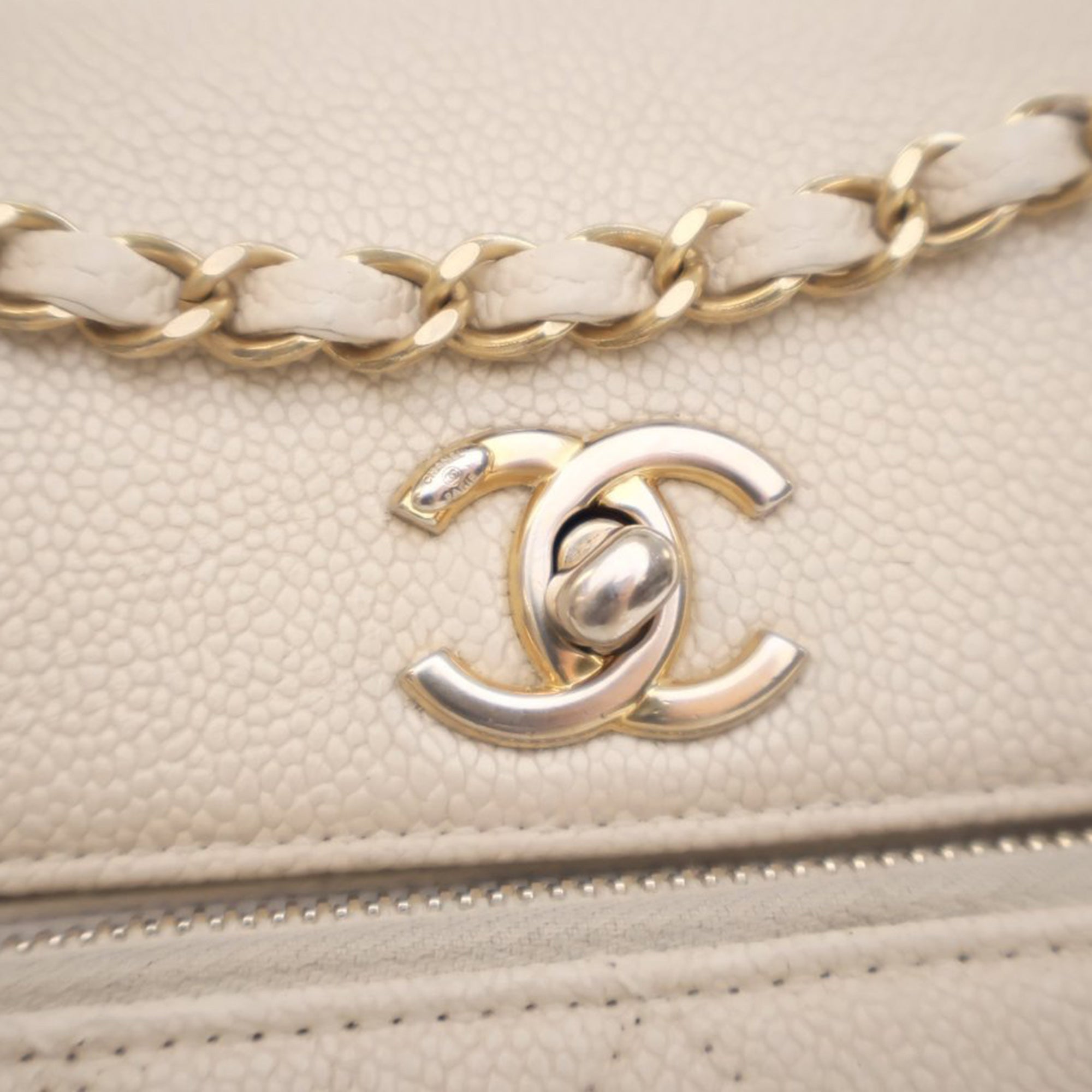 Chanel Caviar Business Affinity Messenger Flap - image 6