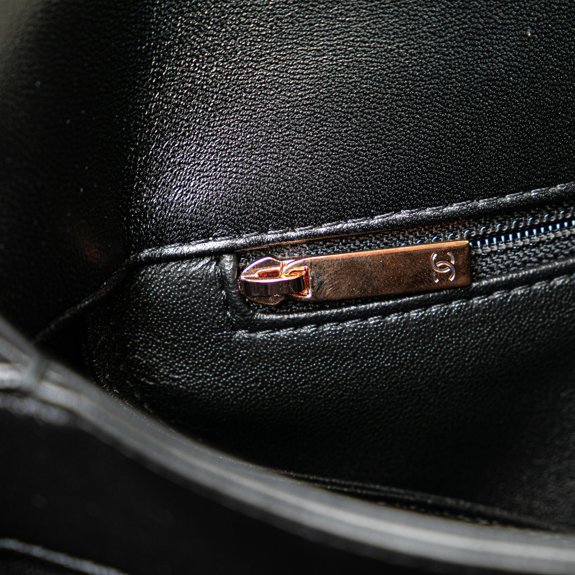 Chanel Medium Lambskin Trendy CC Flap - image 13