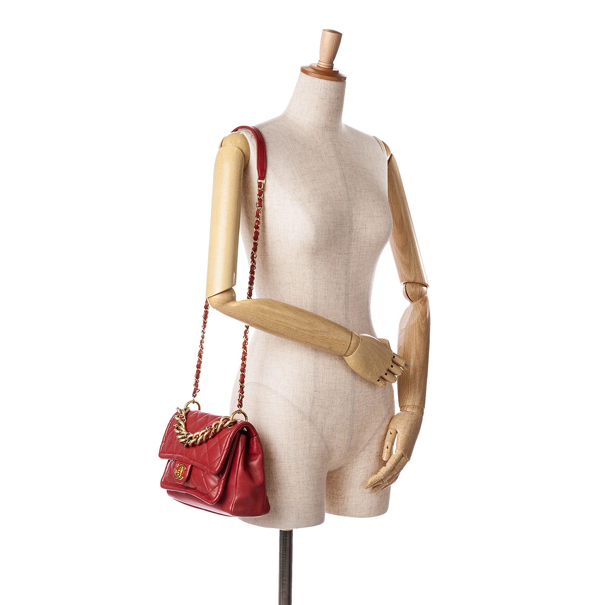 Chanel Small Quilted Lambskin Chain Link Flap - image 9