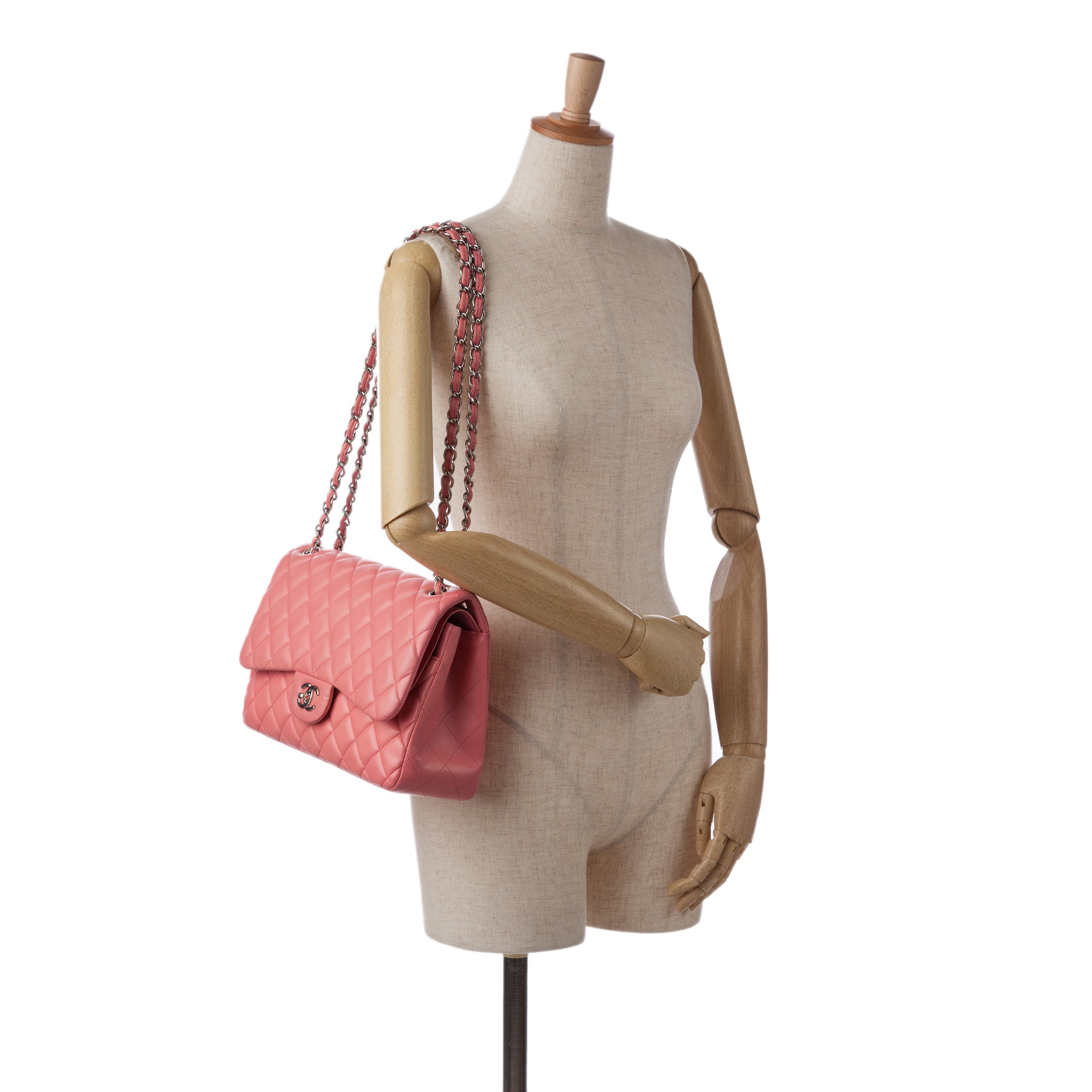 Chanel Jumbo Classic Lambskin Double Flap - image 10