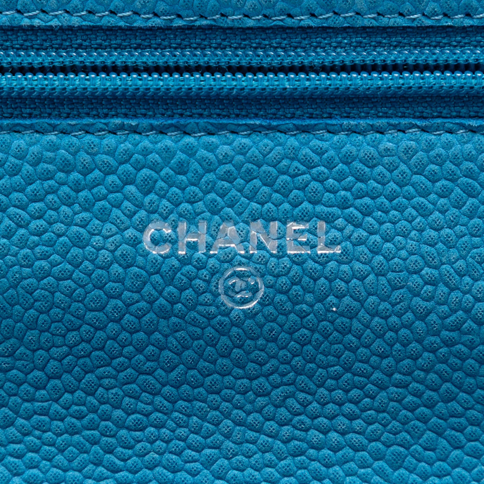 Chanel CC Quilted Caviar Wallet on Chain - image 5