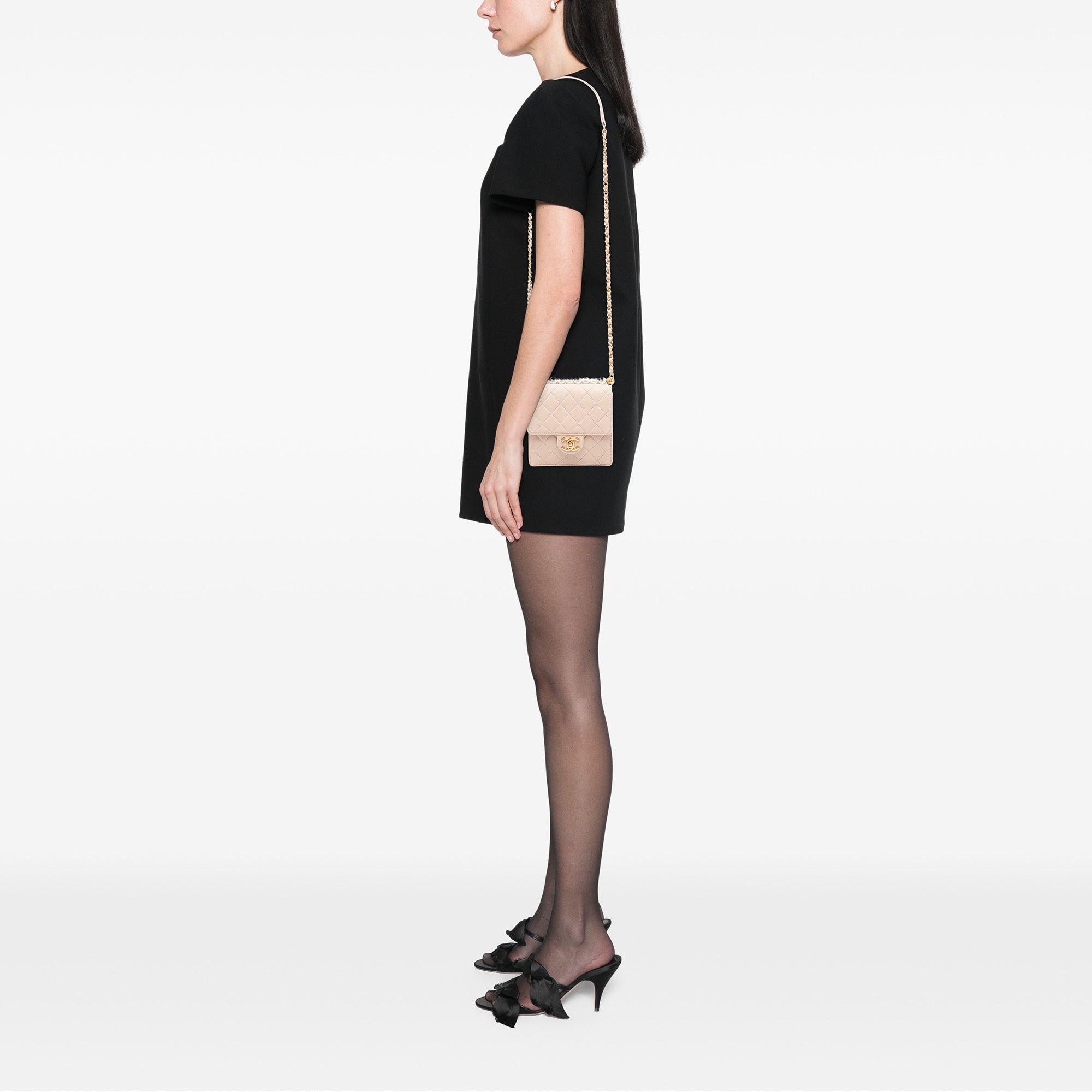 Chanel Small Quilted Lambskin Chic Pearls Flap - image 7