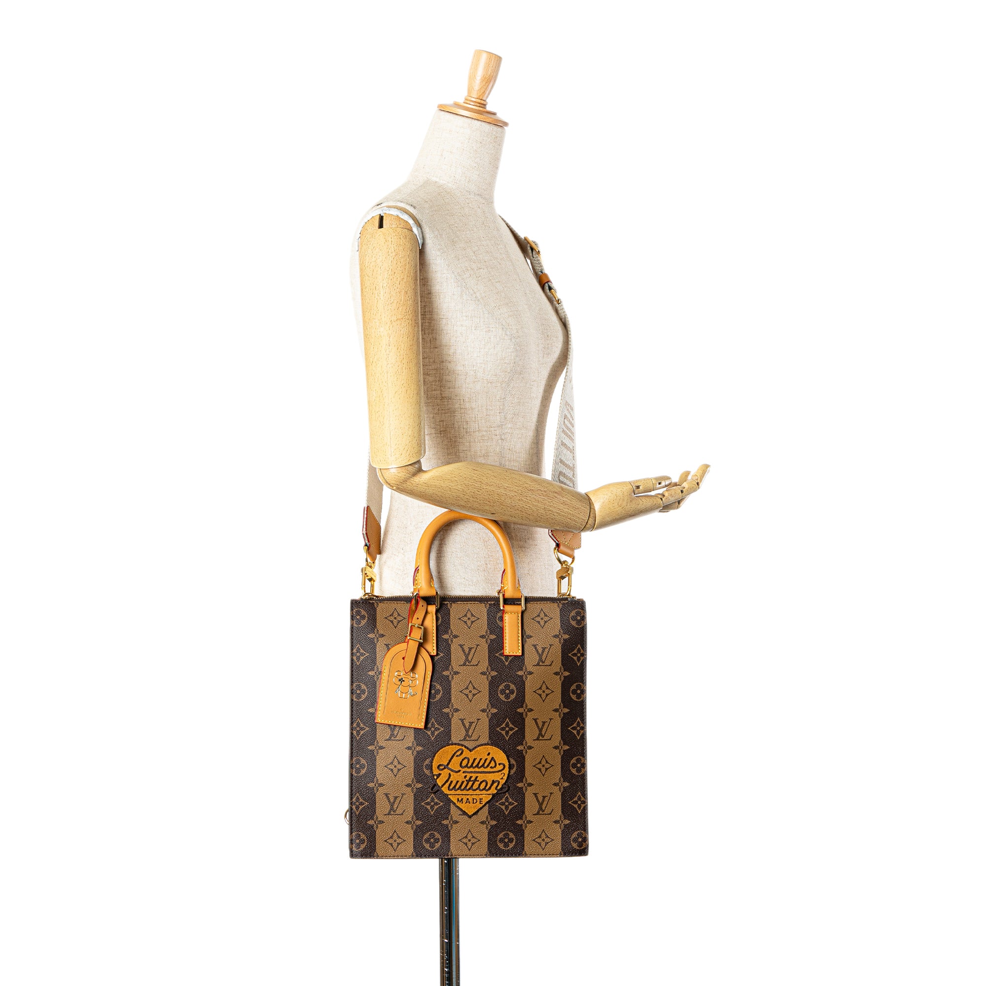 Louis Vuitton Nigo Monogram Sac Plat Cross - image 6