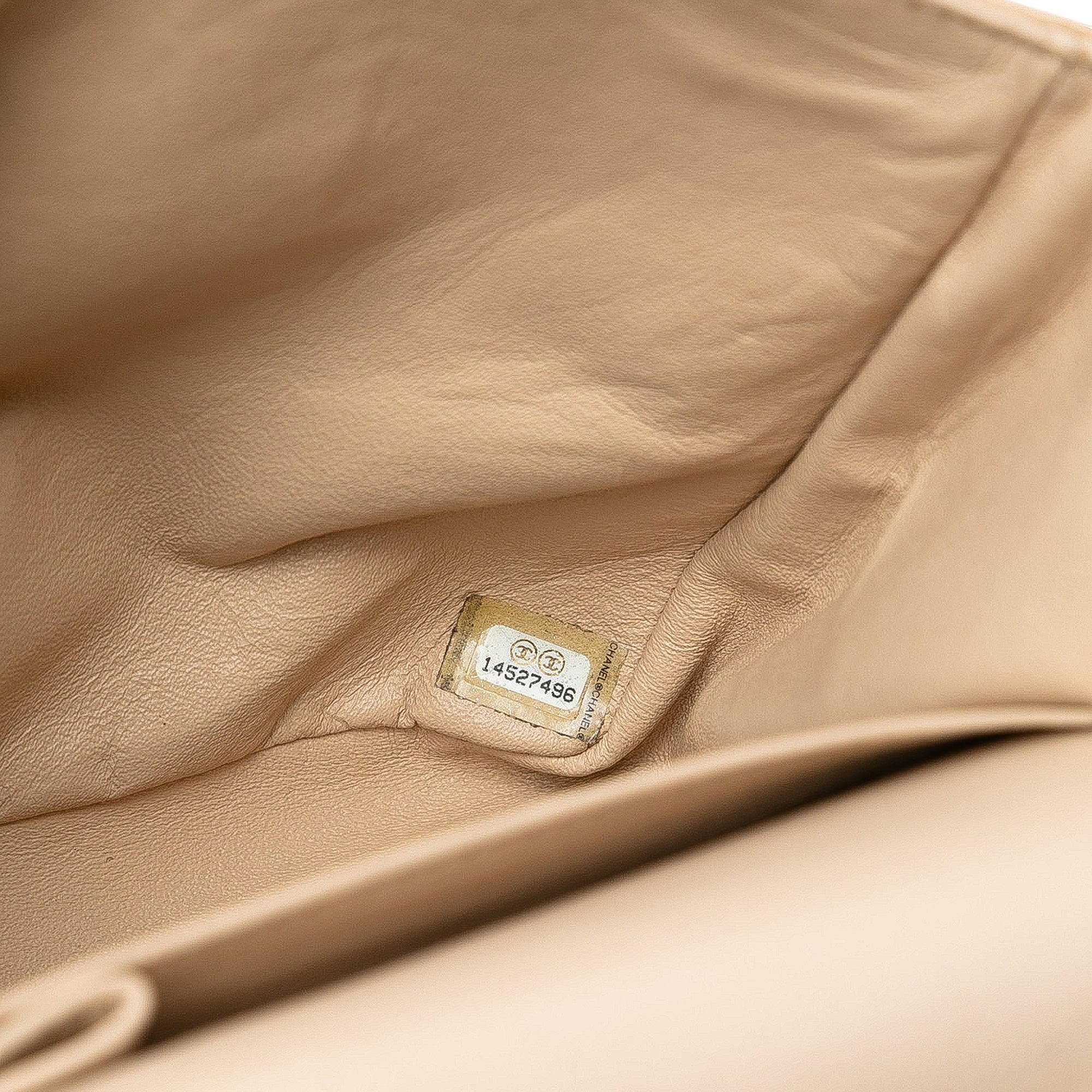 Chanel Jumbo Classic Caviar Double Flap - image 6