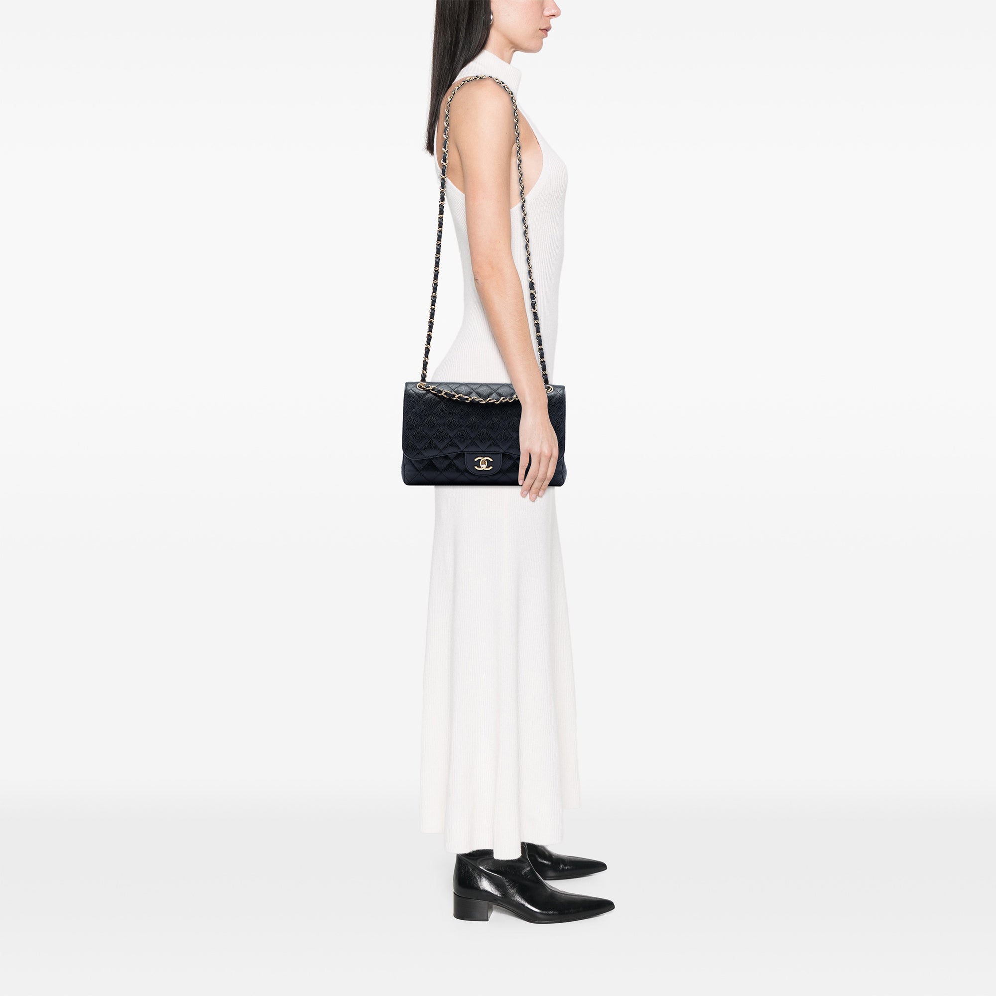 Chanel Jumbo Classic Caviar Double Flap - image 7