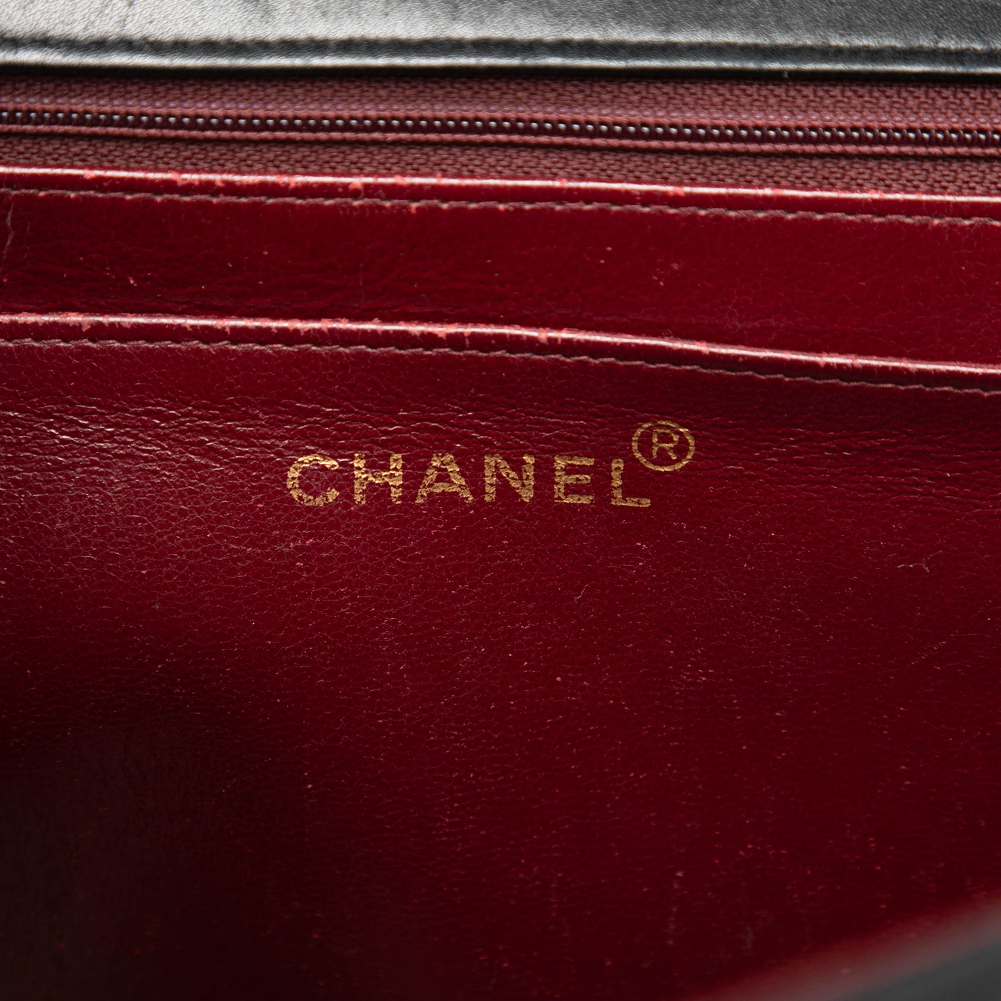 Chanel Maxi XL Classic Lambskin Single Flap - image 5