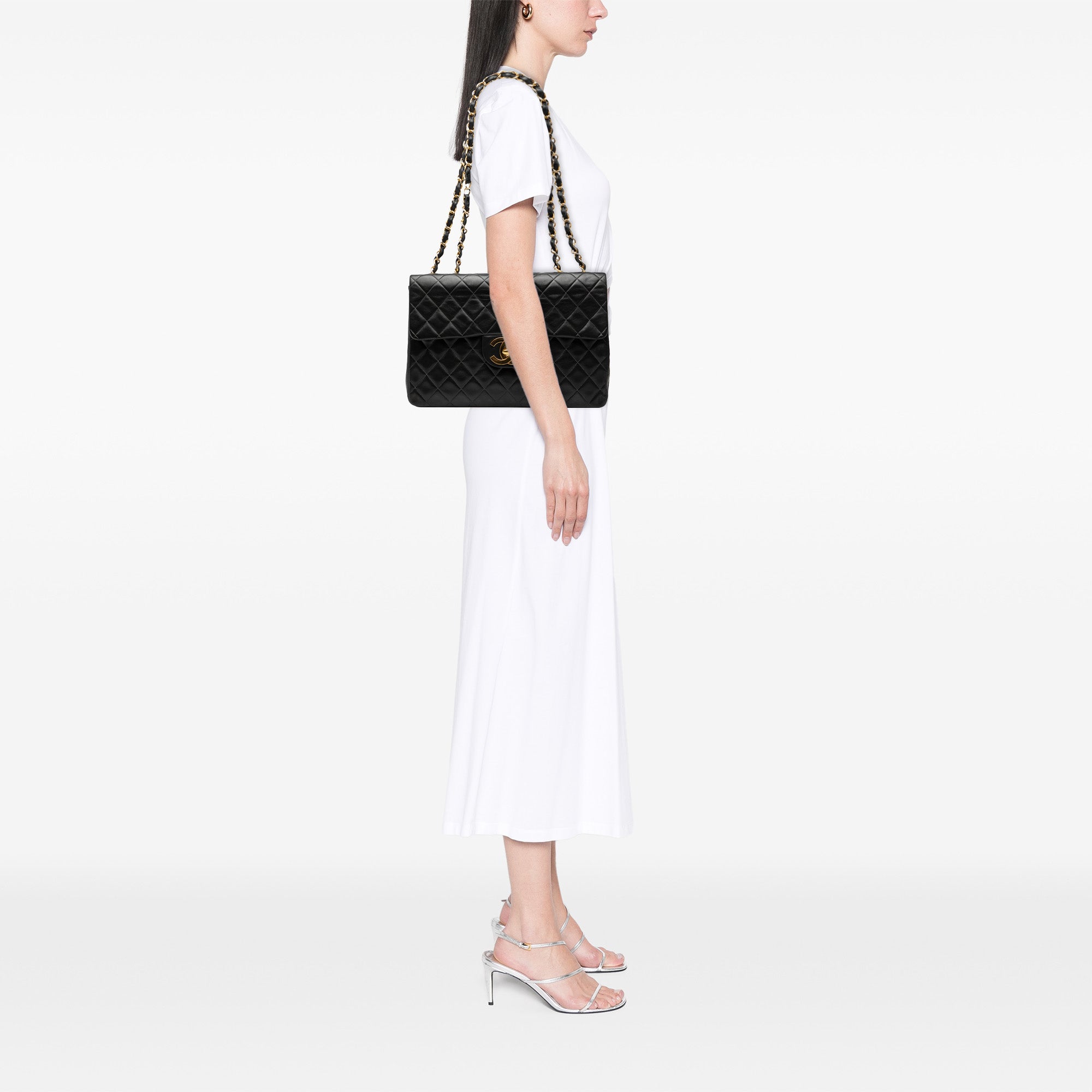 Chanel Maxi XL Classic Lambskin Single Flap - image 7