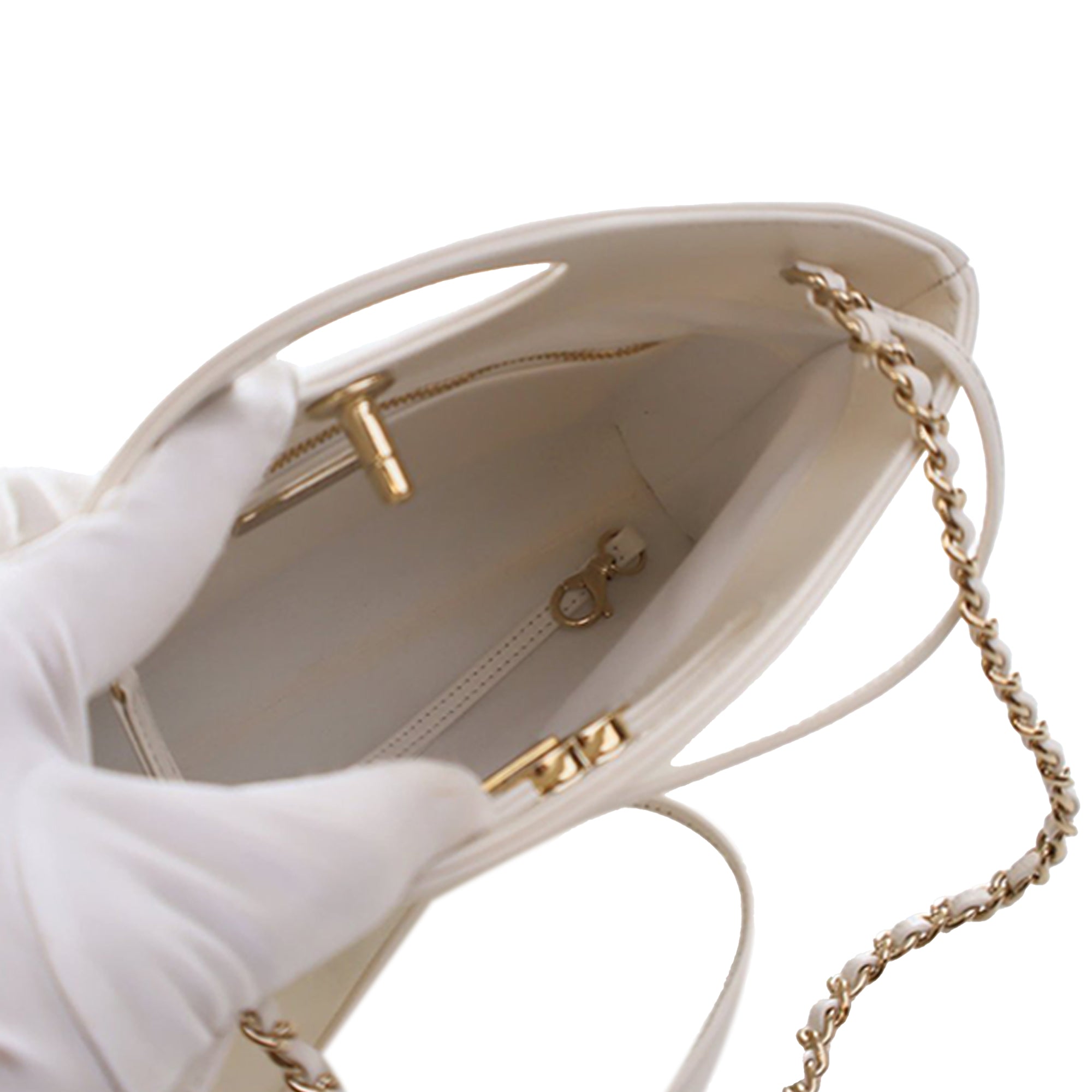 Chanel Mini Shiny Lambskin 31 Shopping Bag - image 8