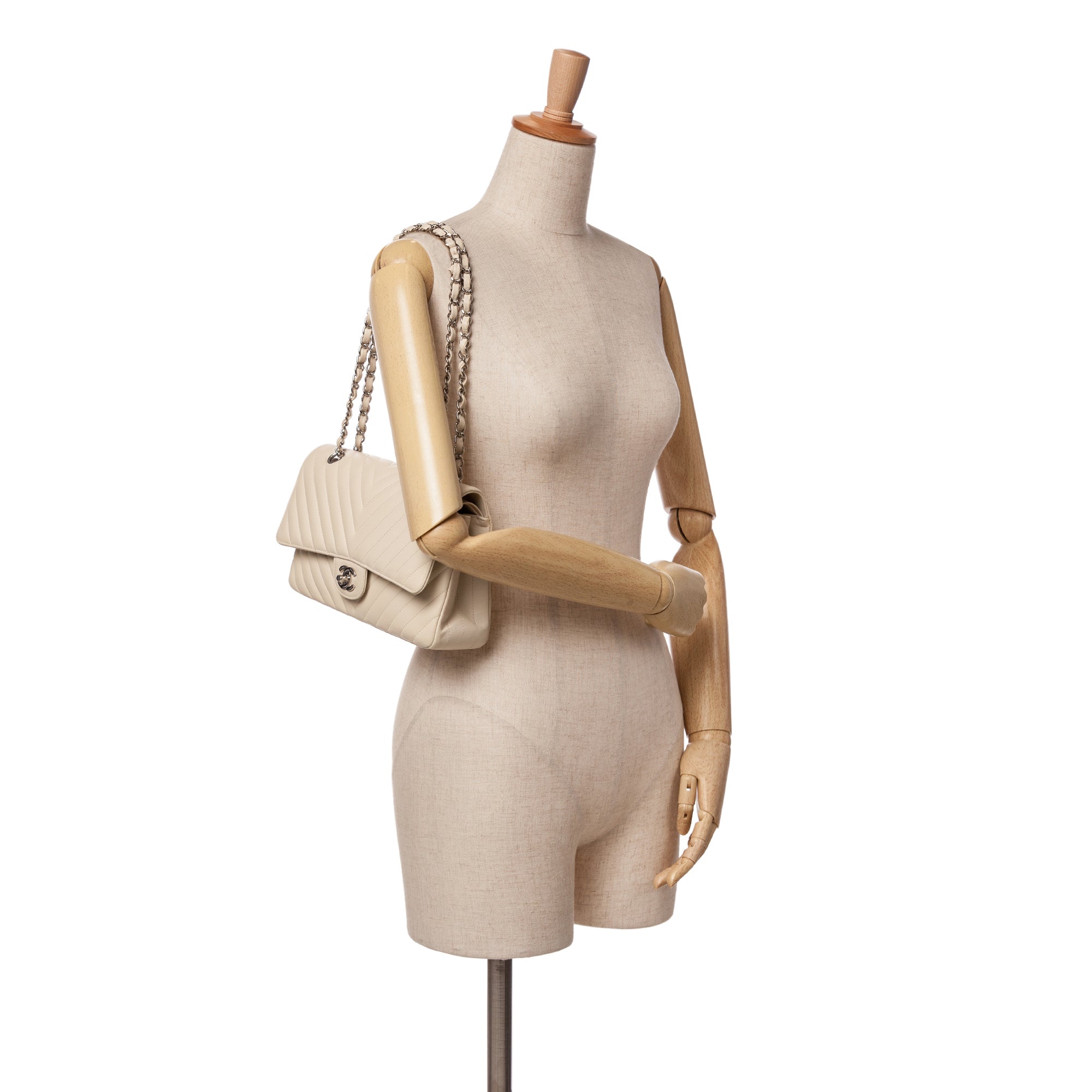 Chanel Medium Classic Chevron Lambskin Double Flap - image 11