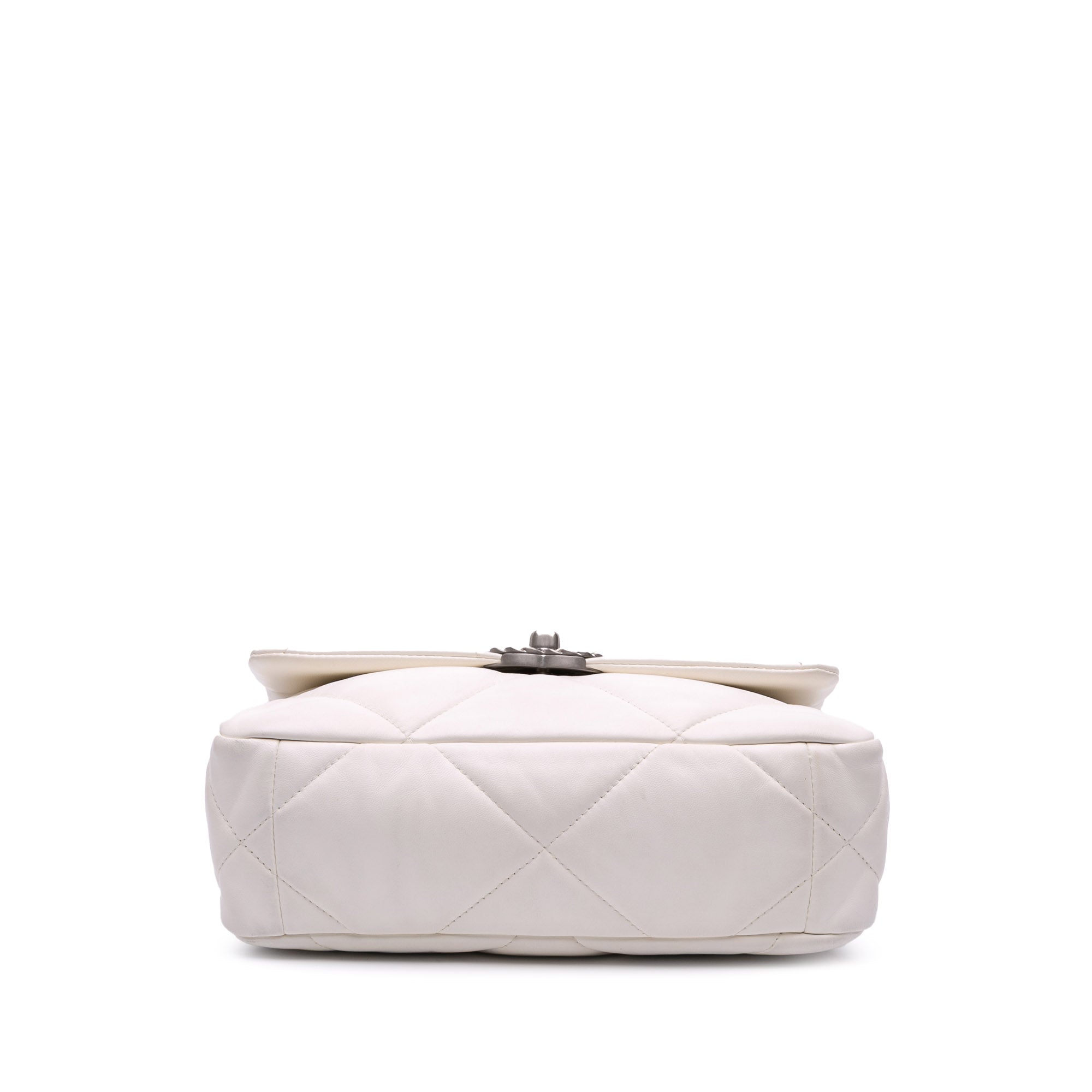 Chanel Medium Lambskin 19 Flap - image 3