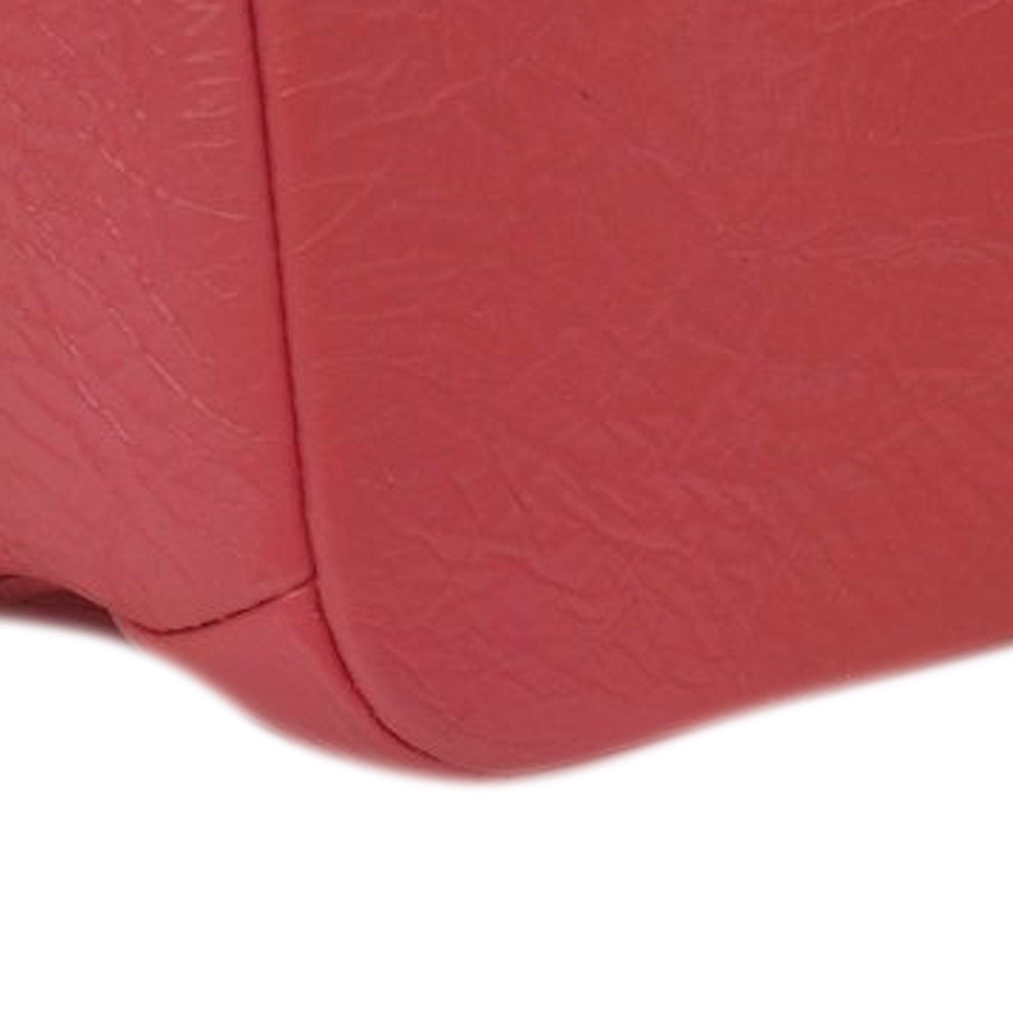 Chanel CC Quilted Shiny Calfskin Drawstring Bucket Bag - image 12