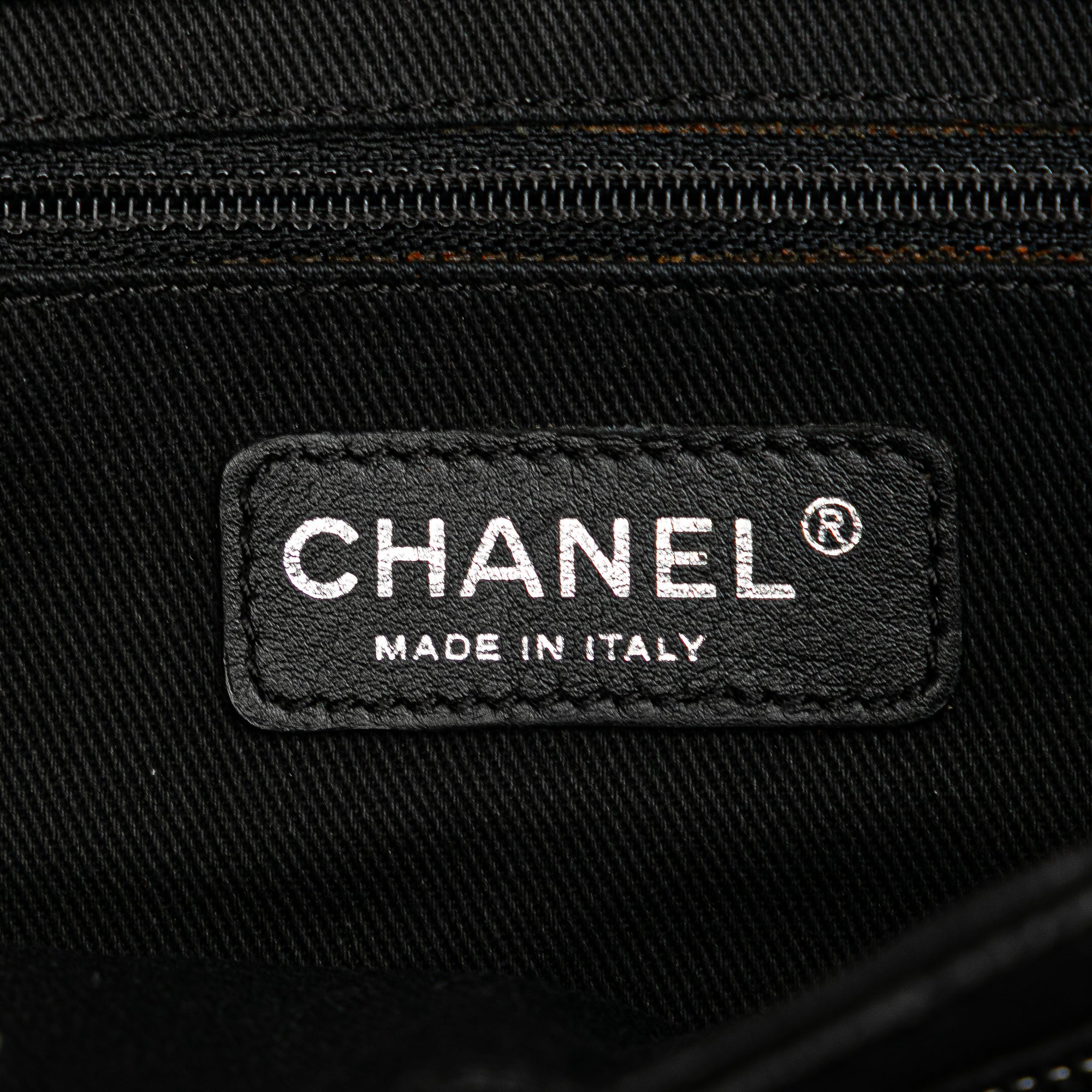 Chanel Large Calfskin Diamond Stitch Crossbody - image 5