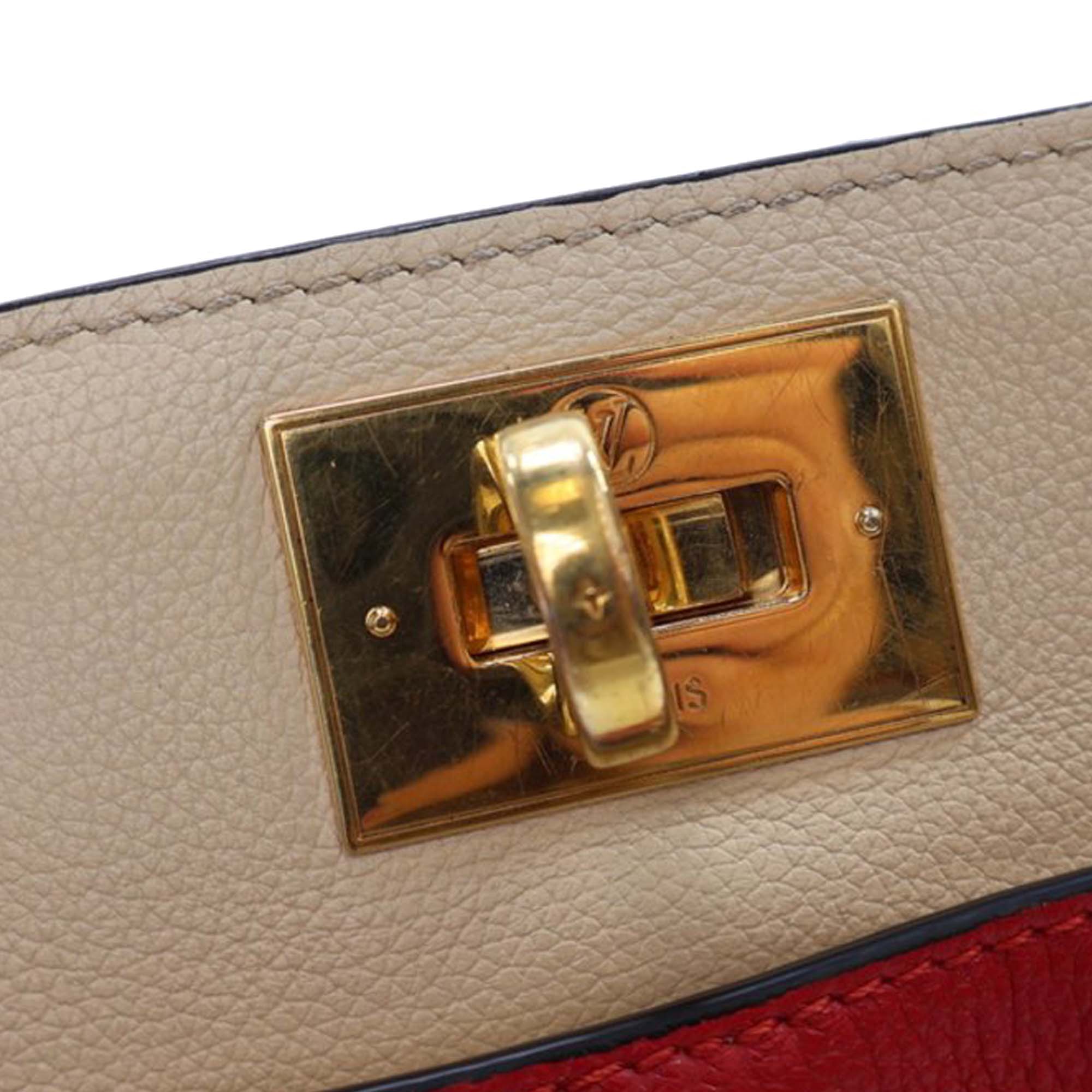 Louis Vuitton Monogram On My Side MM - image 14