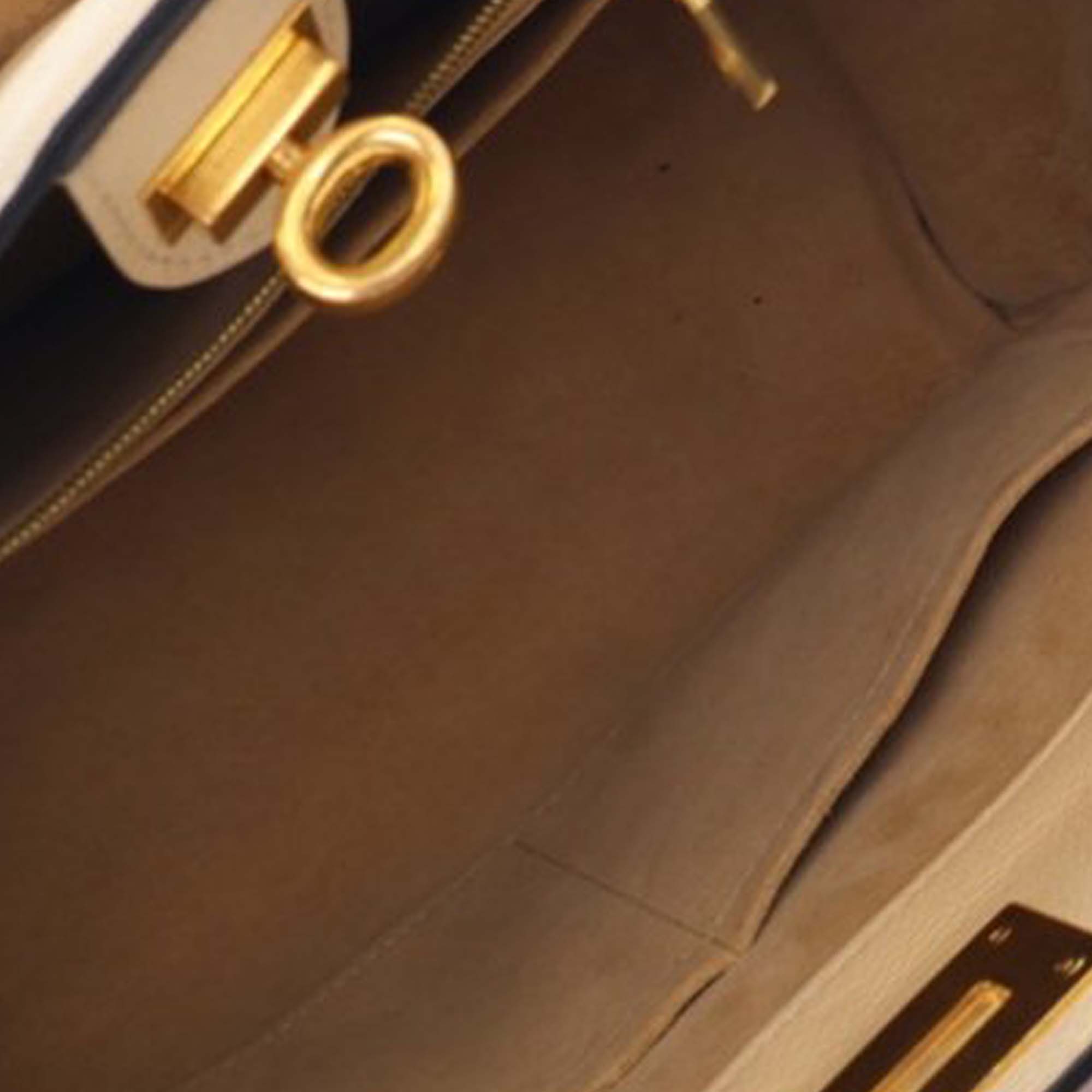 Louis Vuitton Monogram On My Side MM - image 9