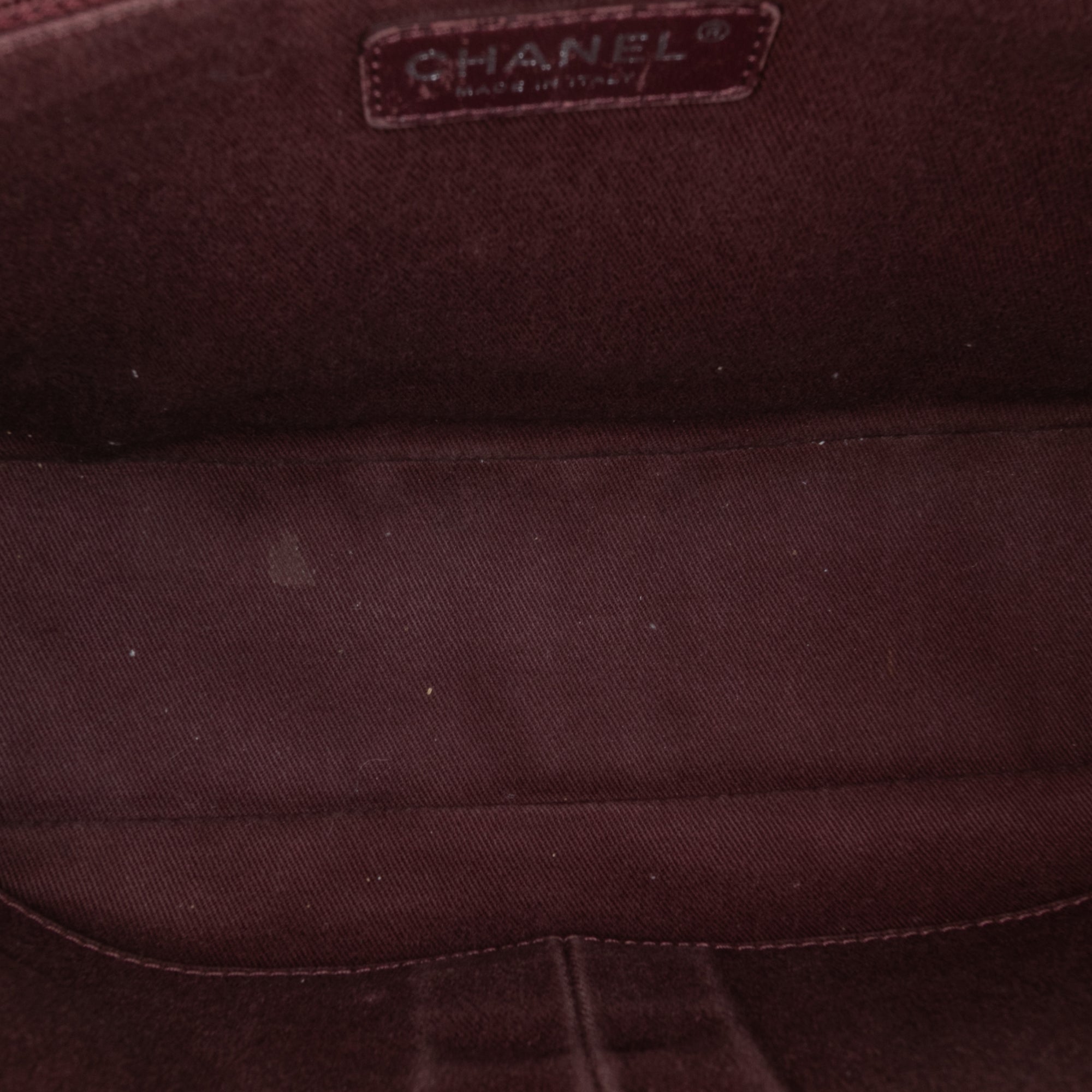 Chanel Jumbo Quilted Aged Calfskin New Portobello Flap - image 4