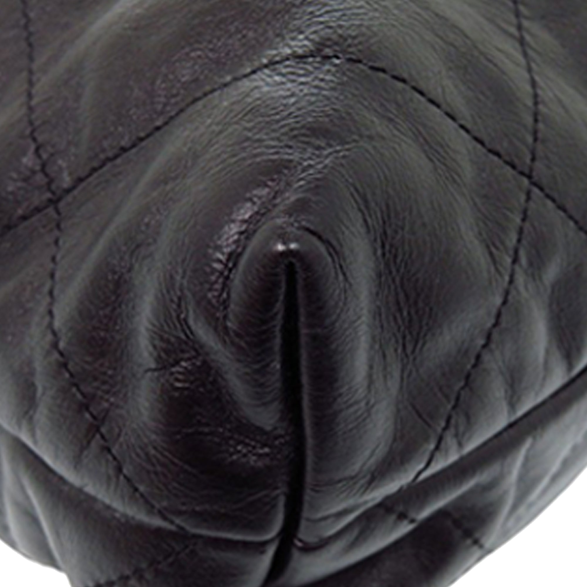 Chanel Small Quilted Shiny Calfskin 22 Handbag - image 9